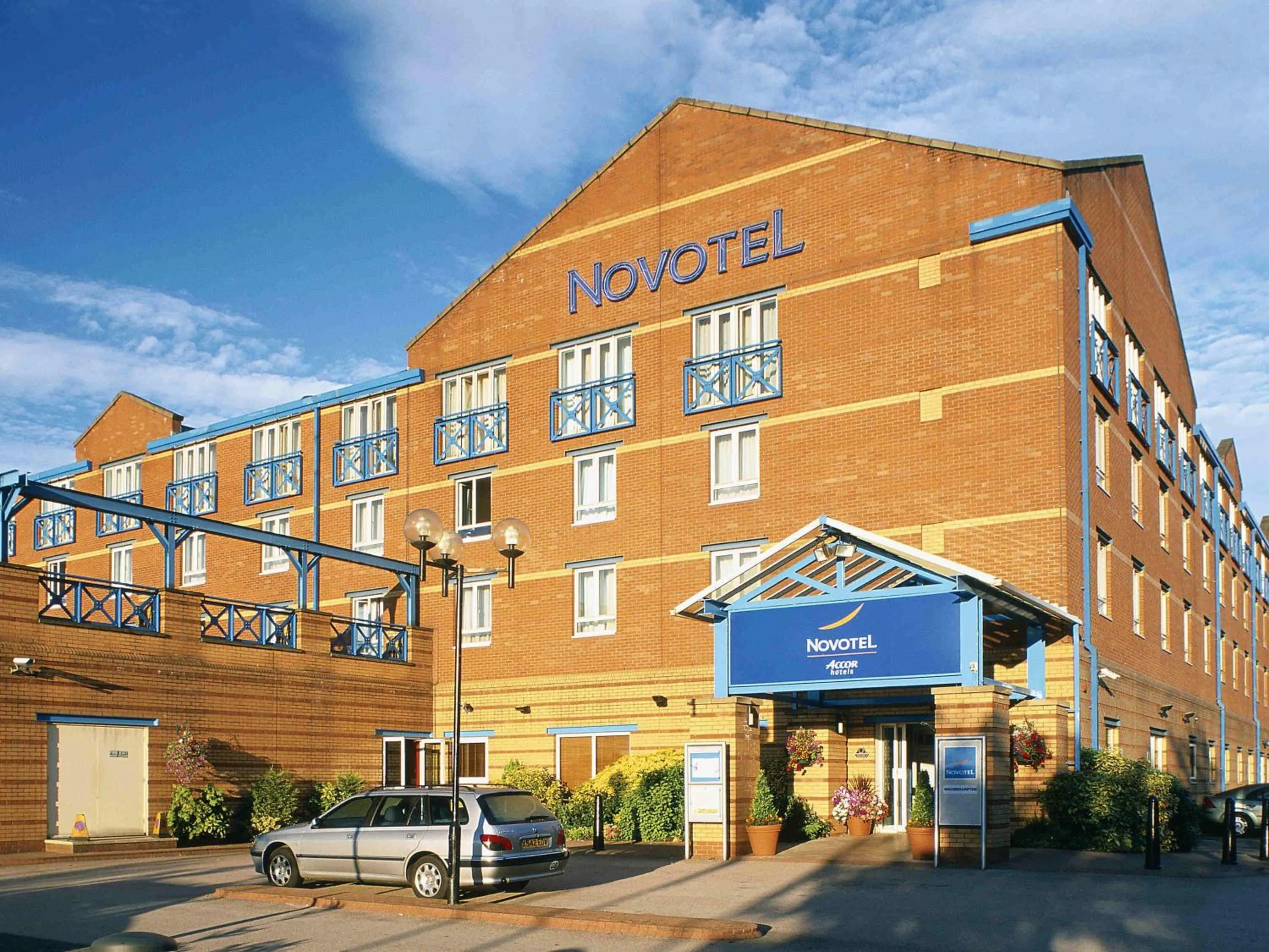 Property building in Novotel Wolverhampton City Centre