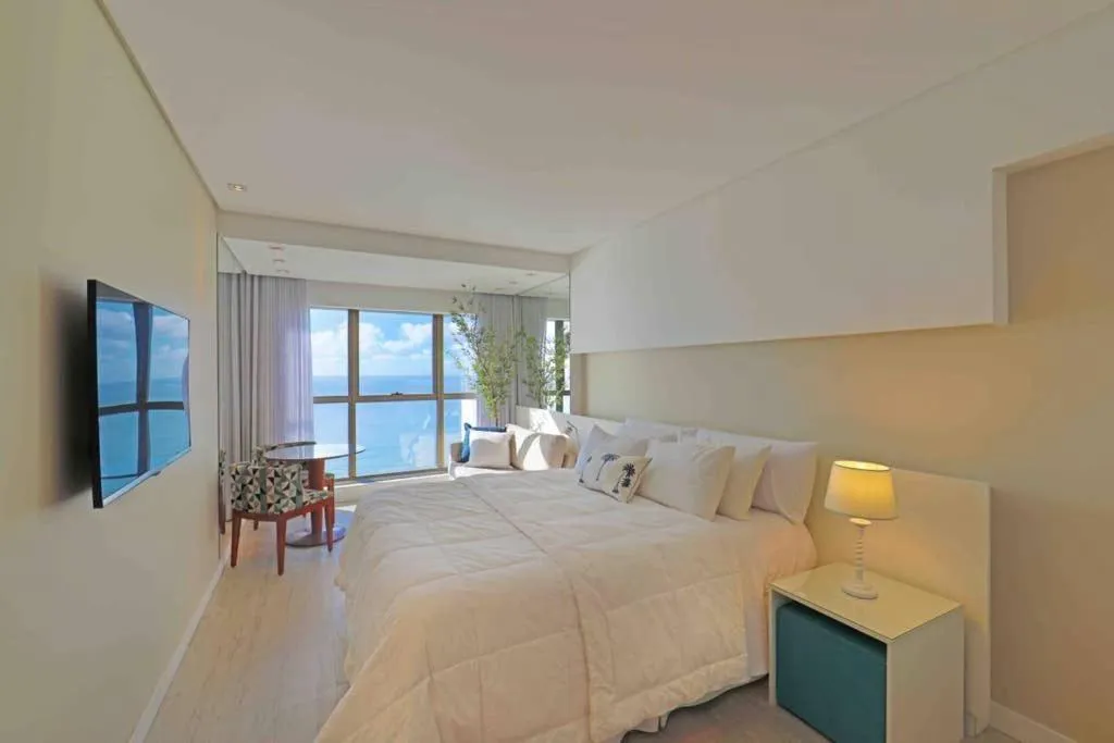 Communal lounge/ TV room, Bed in HY Apartments & Hotels