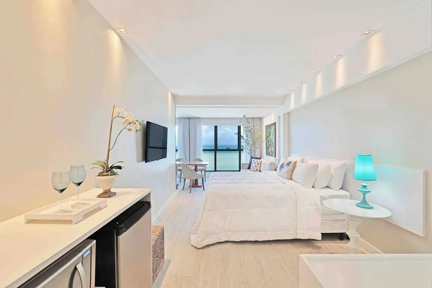 Bed in HY Apartments & Hotels