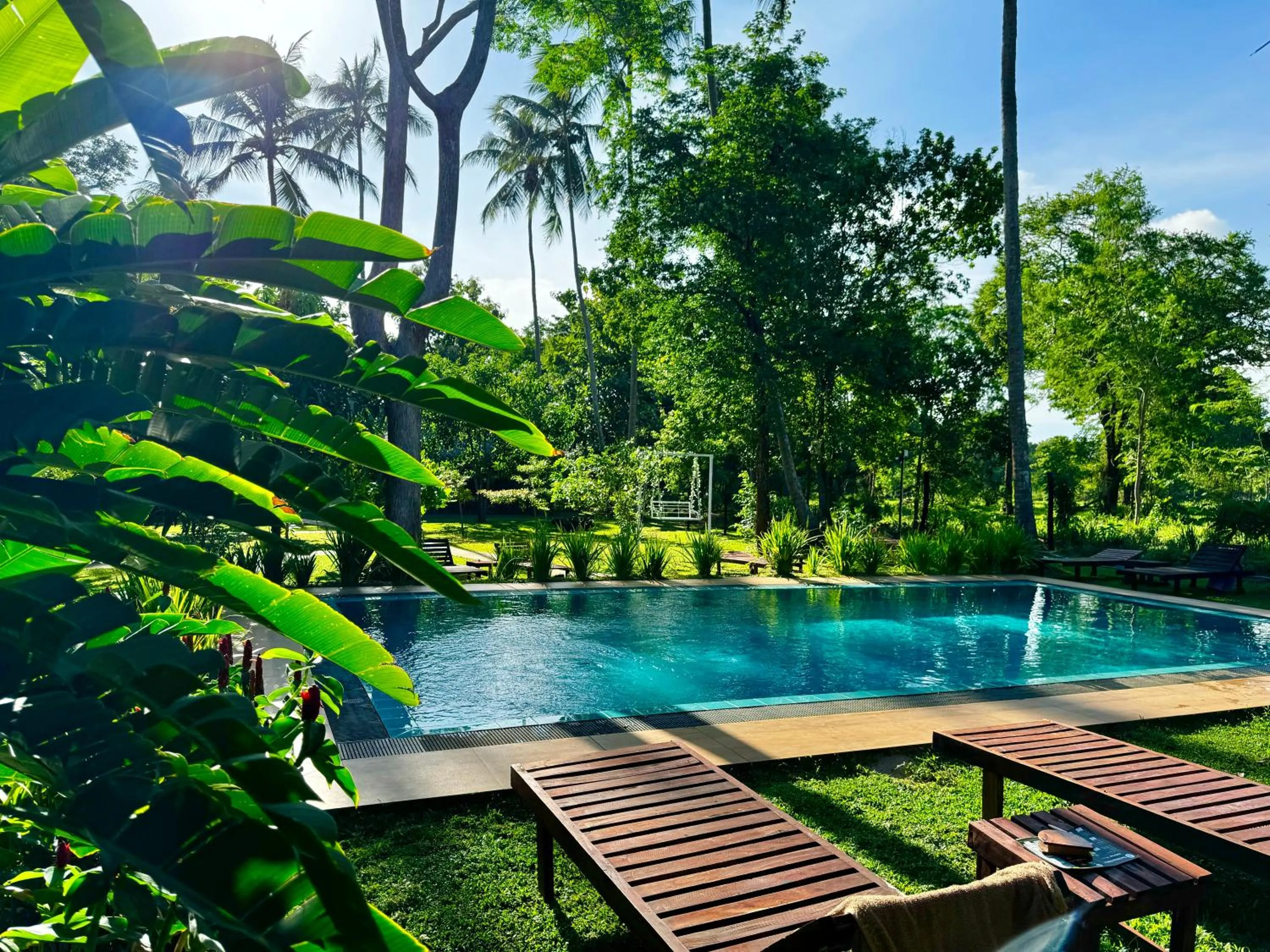 Swimming pool in The Cottage Sigiriya