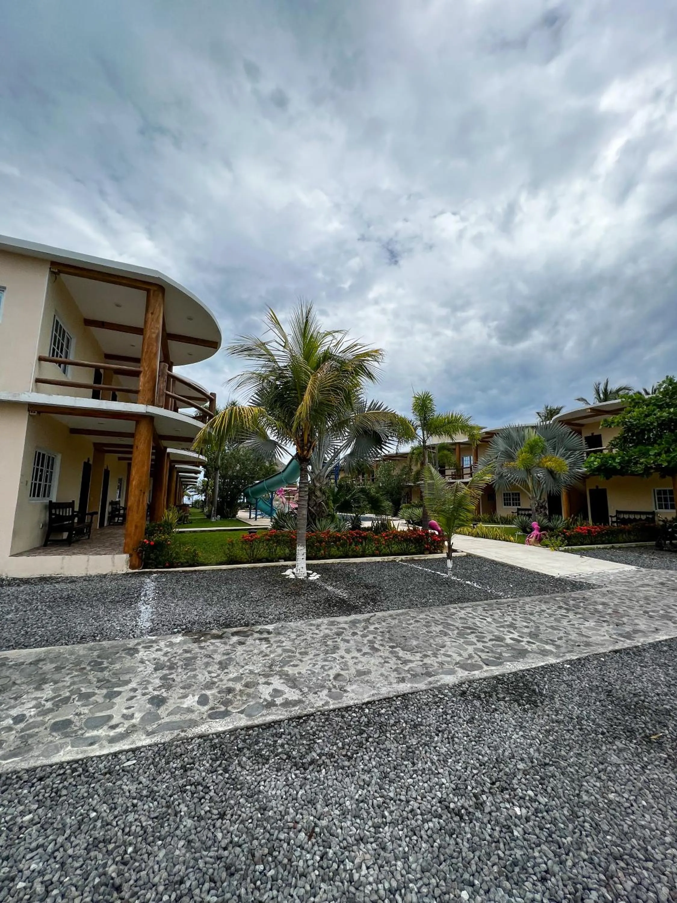 Hotel Pazifico en Monterrico