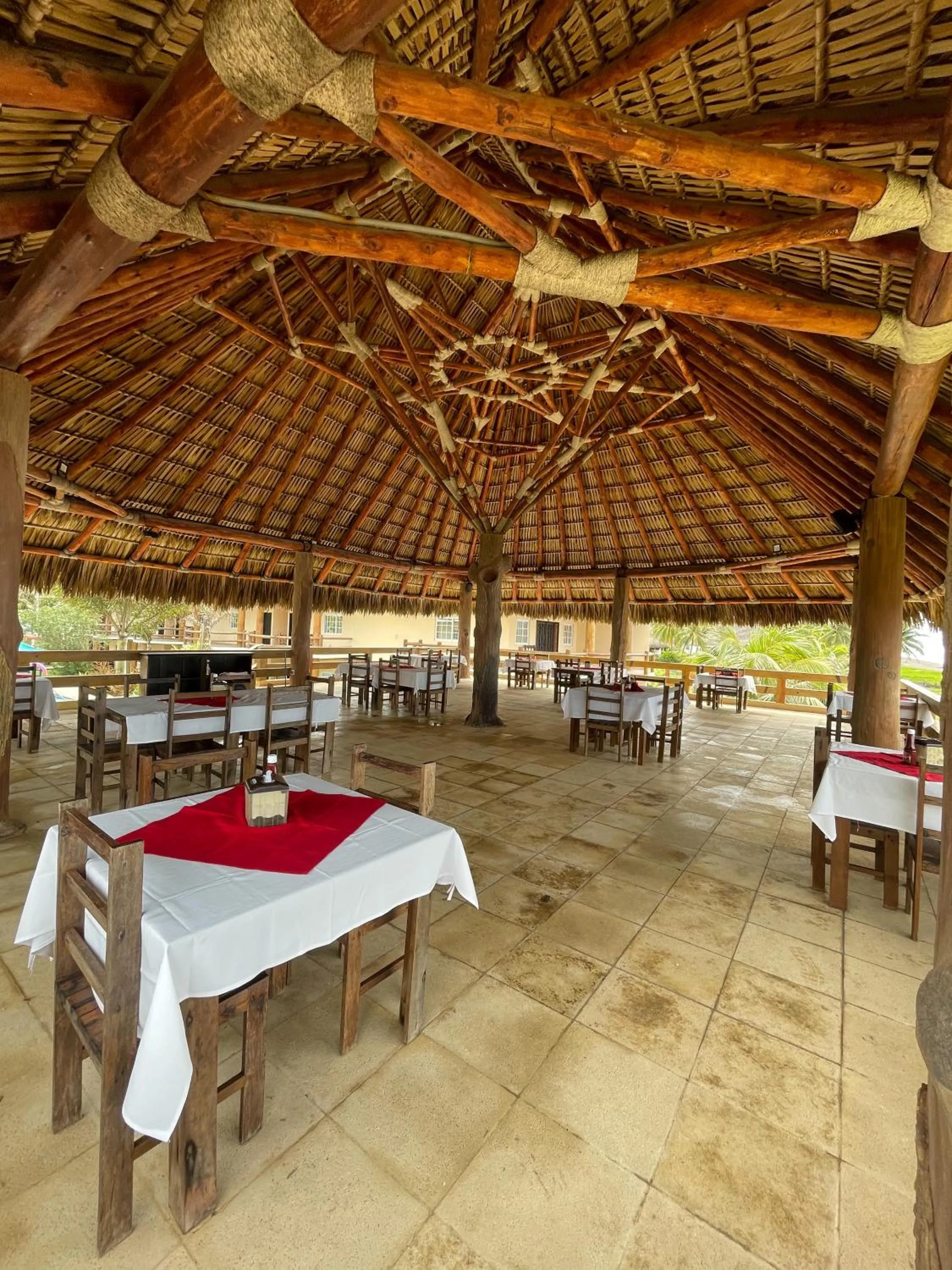 Hotel Pazifico en Monterrico