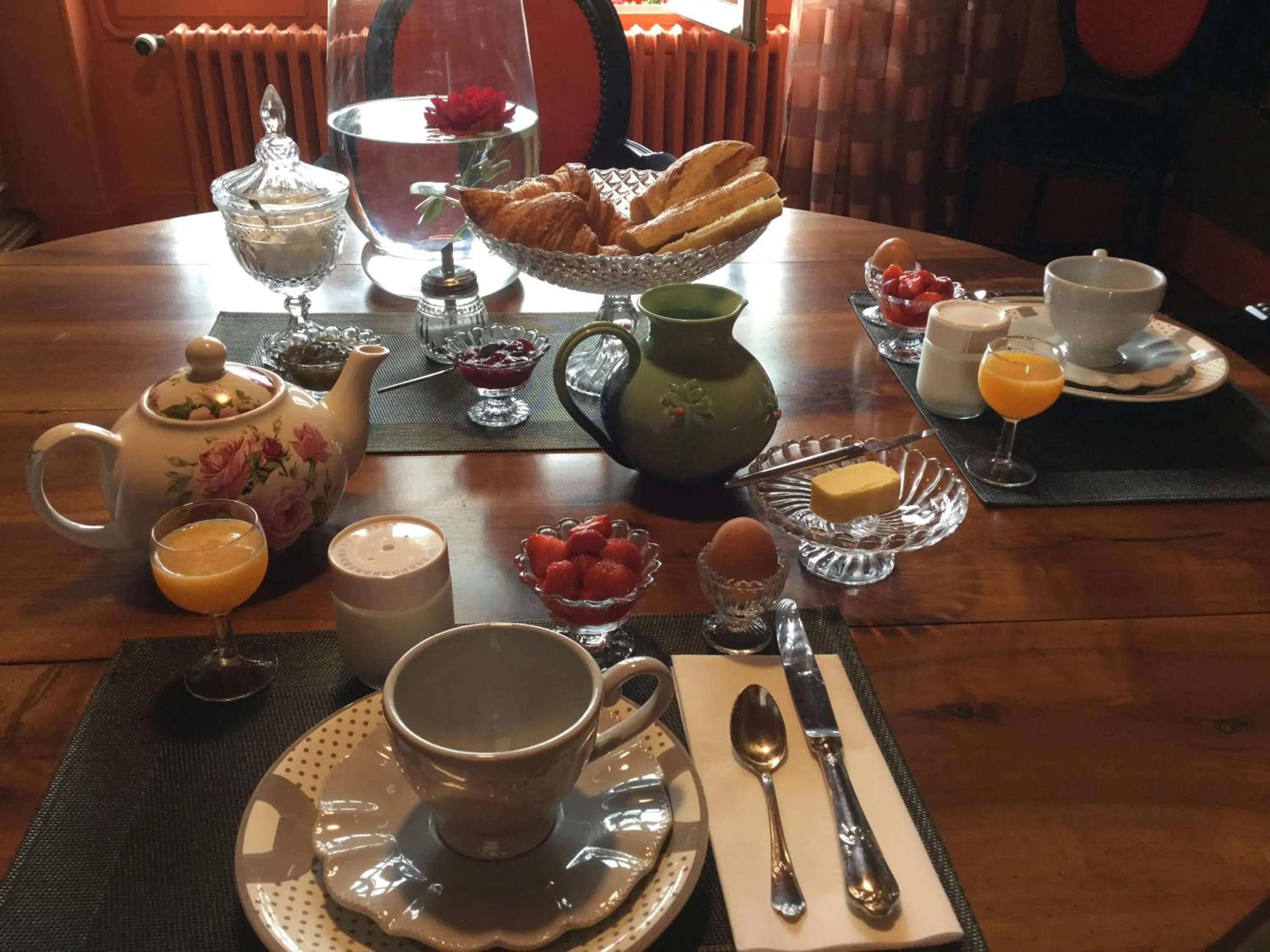 Continental breakfast in Villa Chanelle