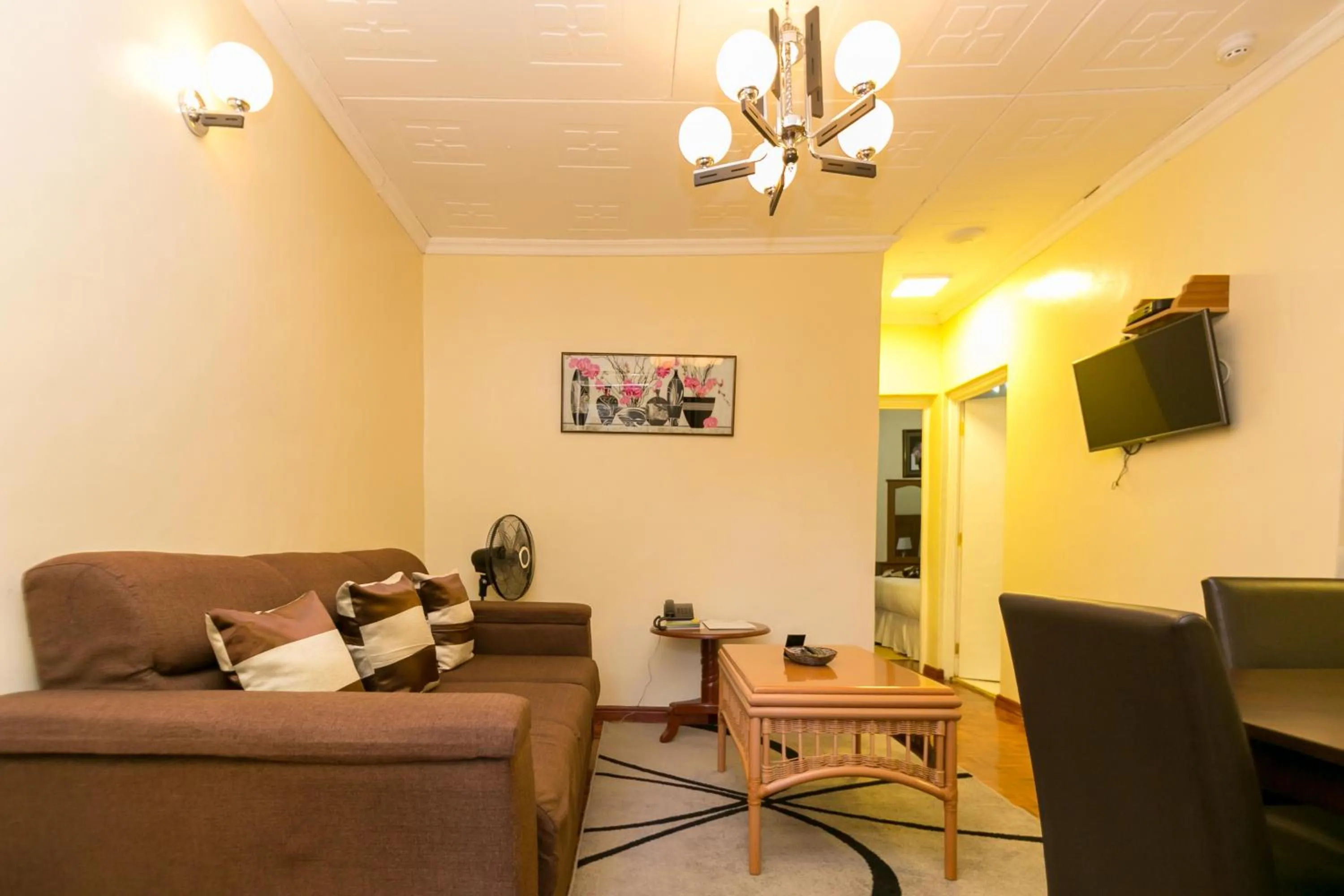 Living room in Fahari Gardens Hotel