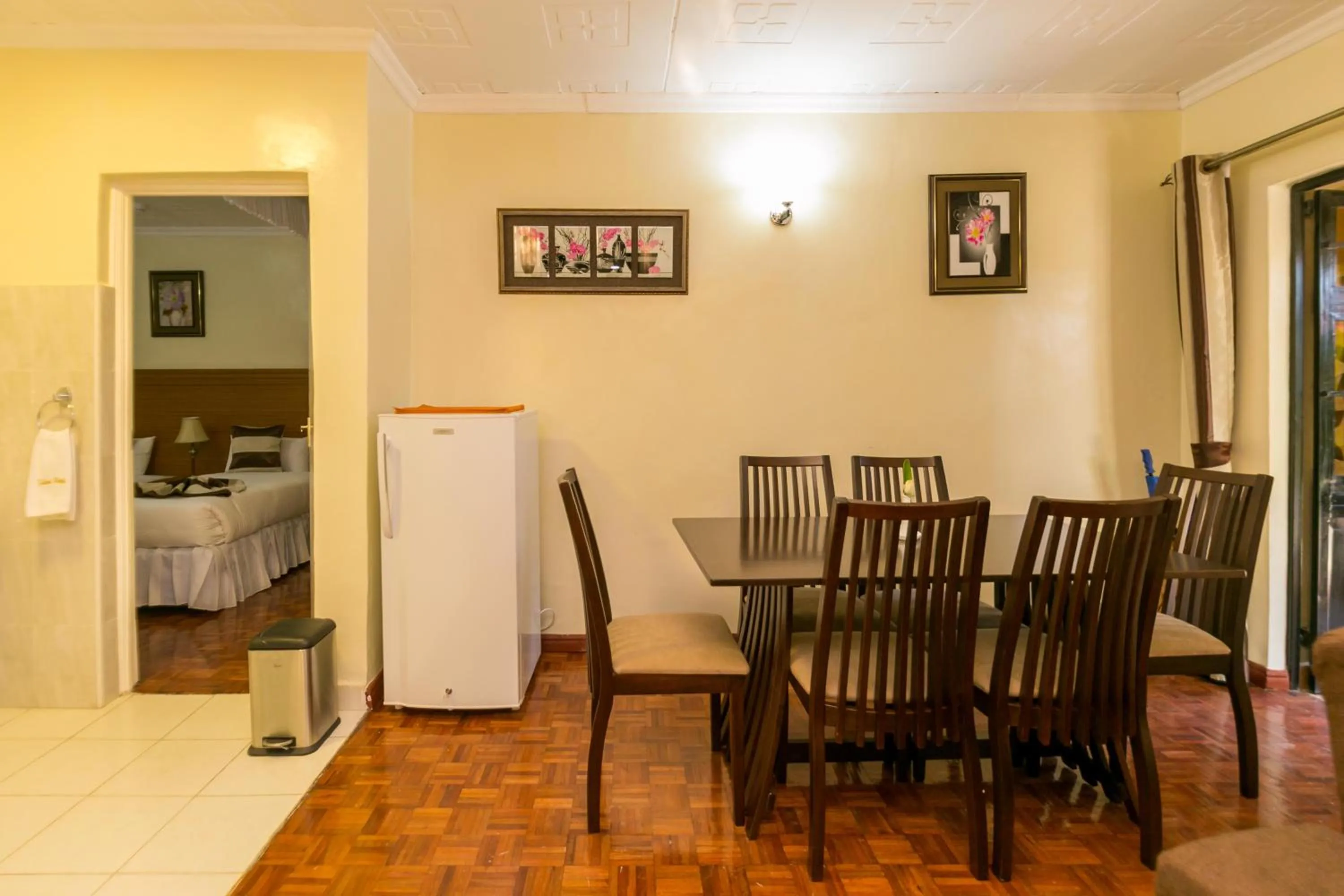 Dining area in Fahari Gardens Hotel