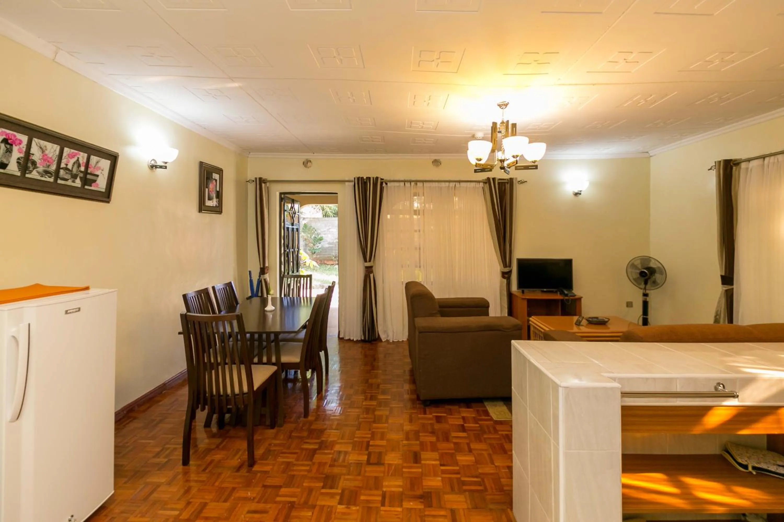 Living room in Fahari Gardens Hotel