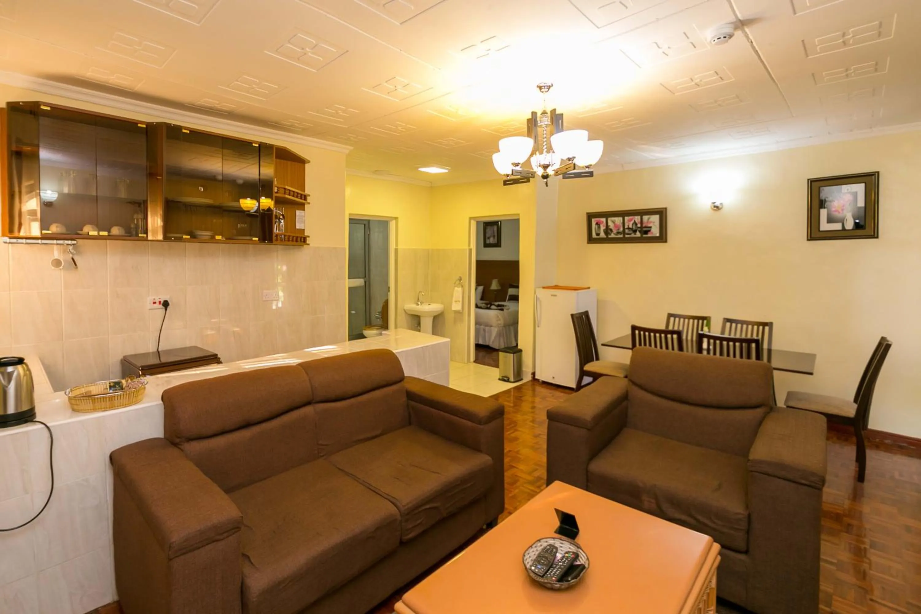 Living room in Fahari Gardens Hotel