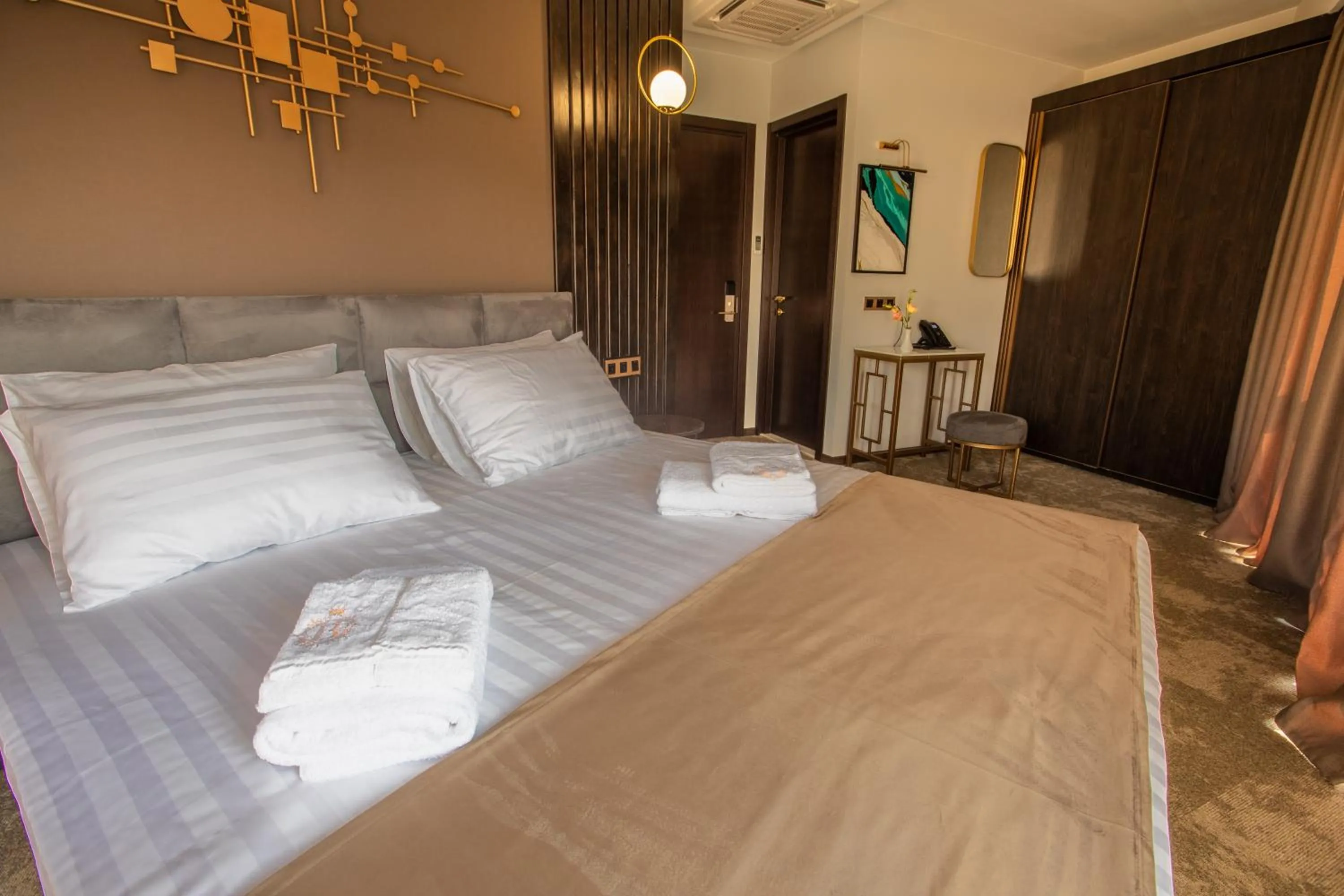 Bed in Bellevue Boutique Hotel