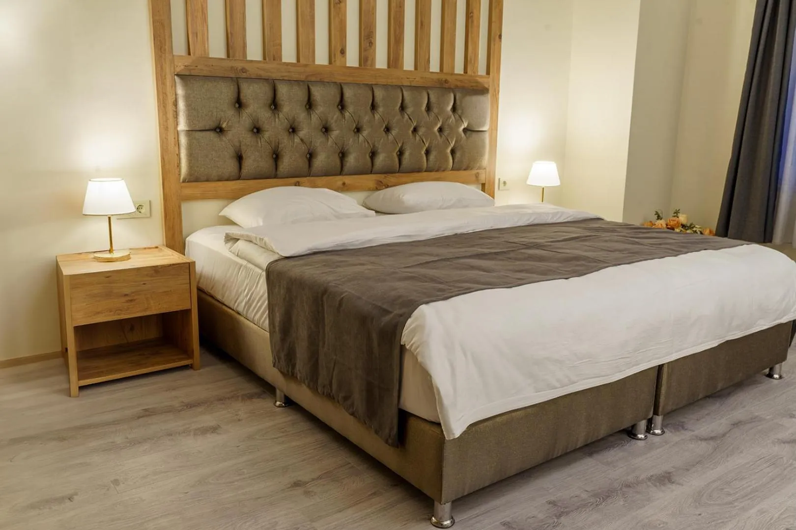 Photo of the whole room, Bed in Grand 464 Otel