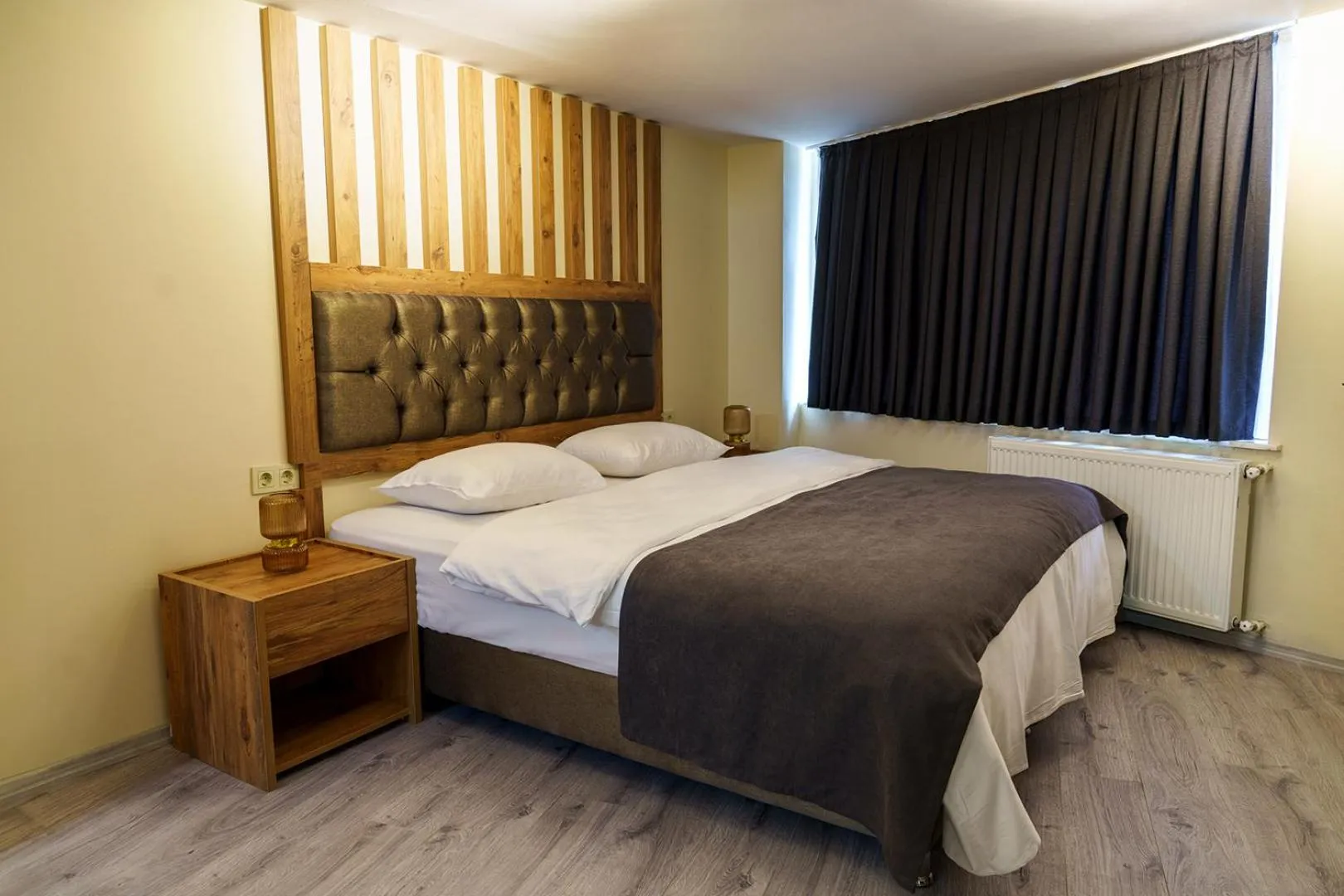 Bed in Grand 464 Otel