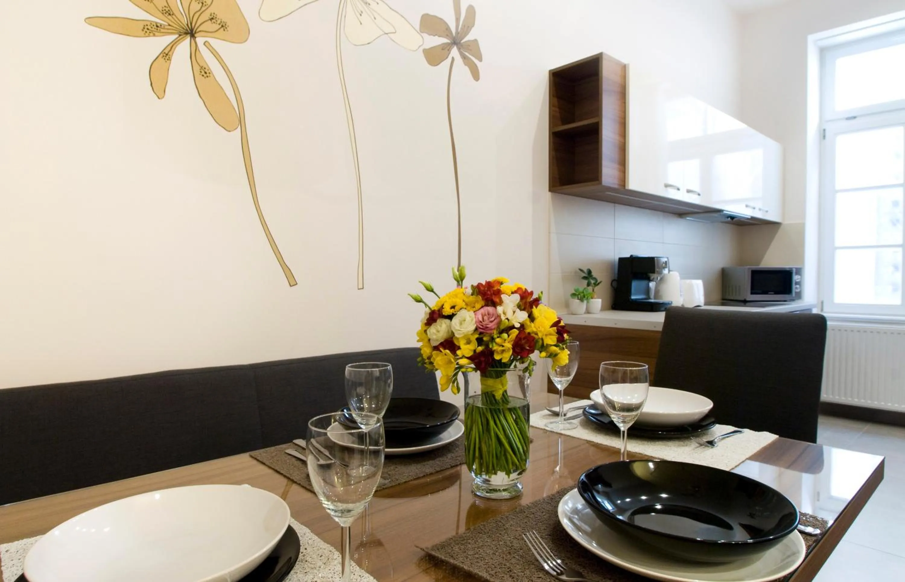 Restaurant/places to eat in NN Apartman Budapest