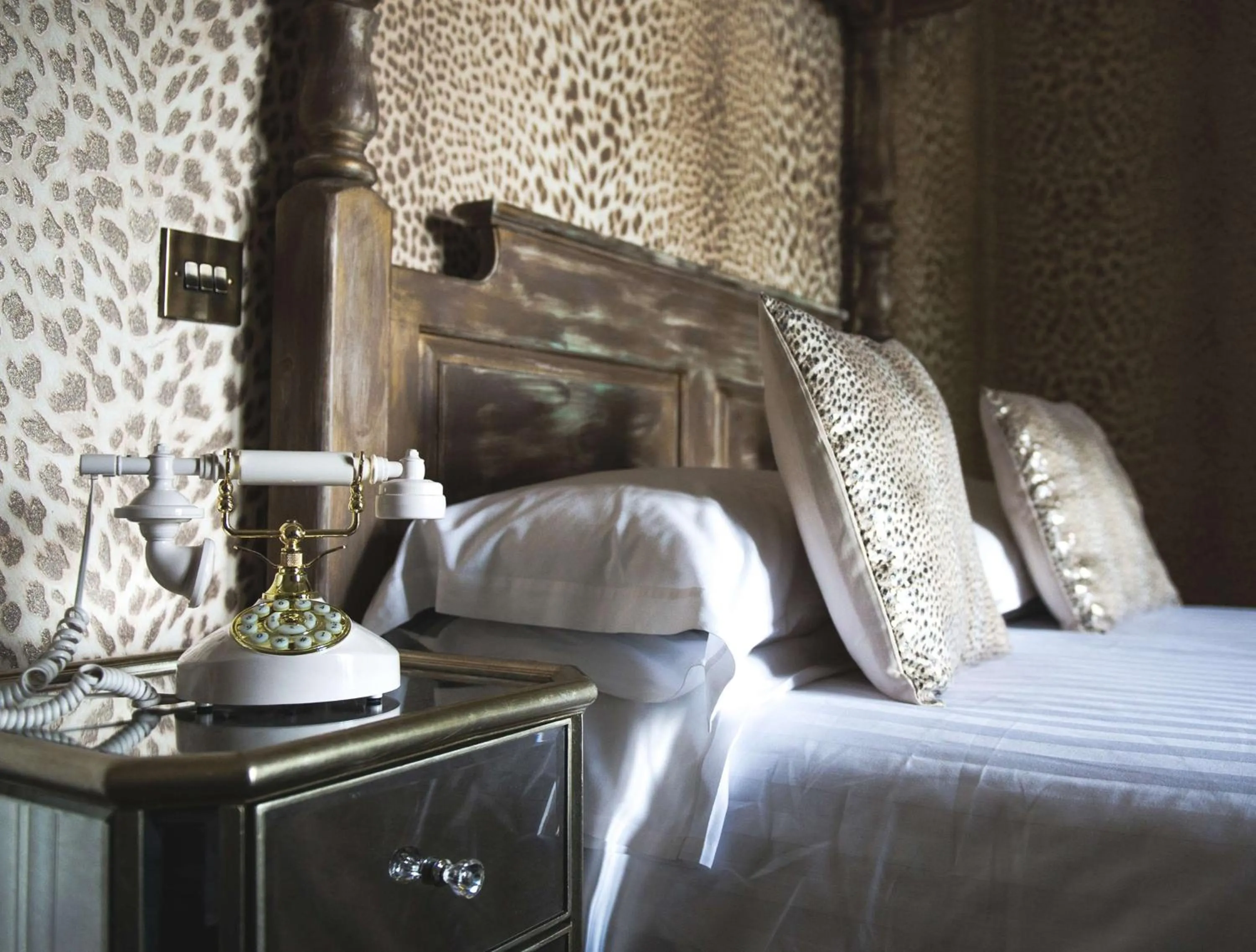 Photo of the whole room, Bed in Oaklands Hall Hotel Sure Hotel Collection by Best Western