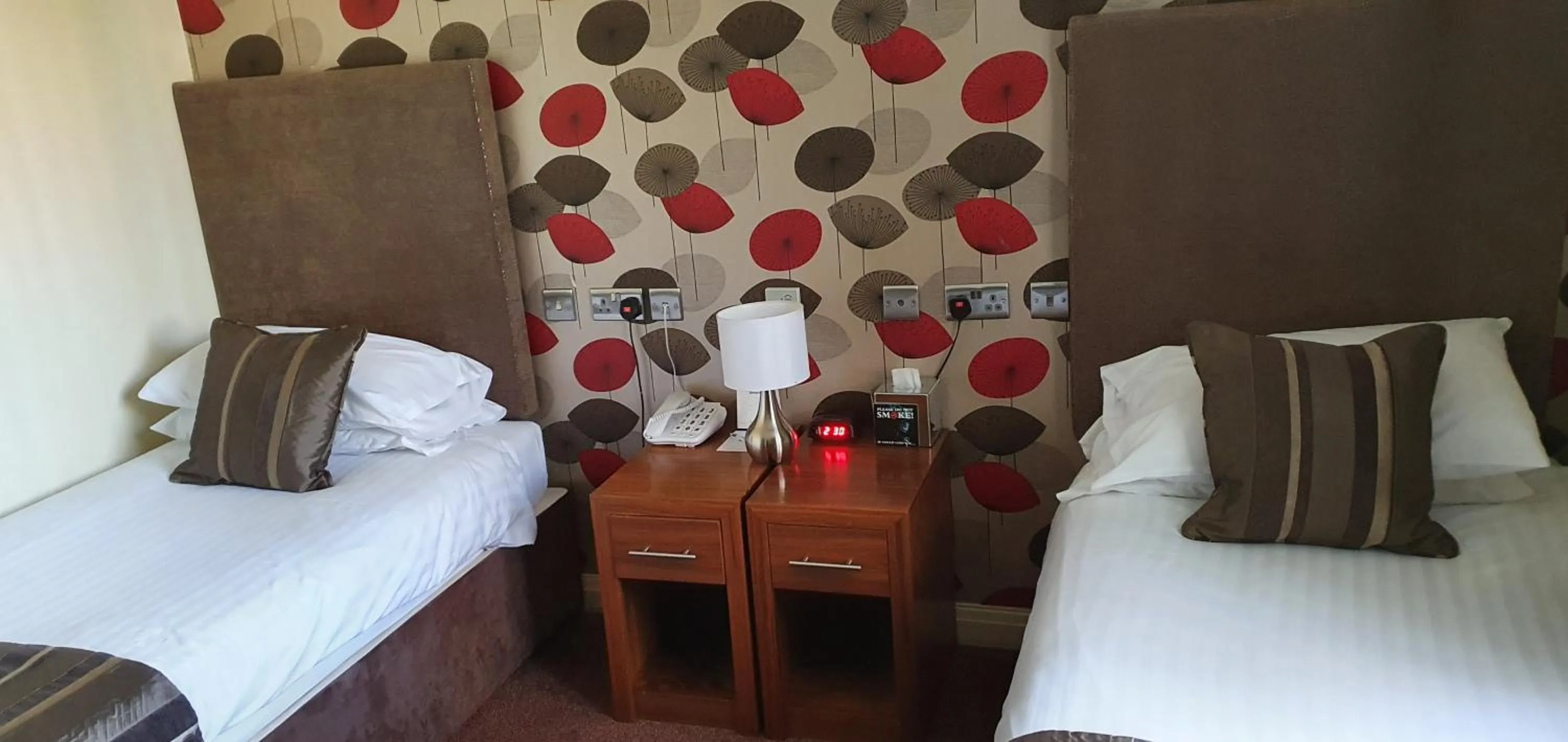 Bed in Oaklands Hall Hotel Sure Hotel Collection by Best Western