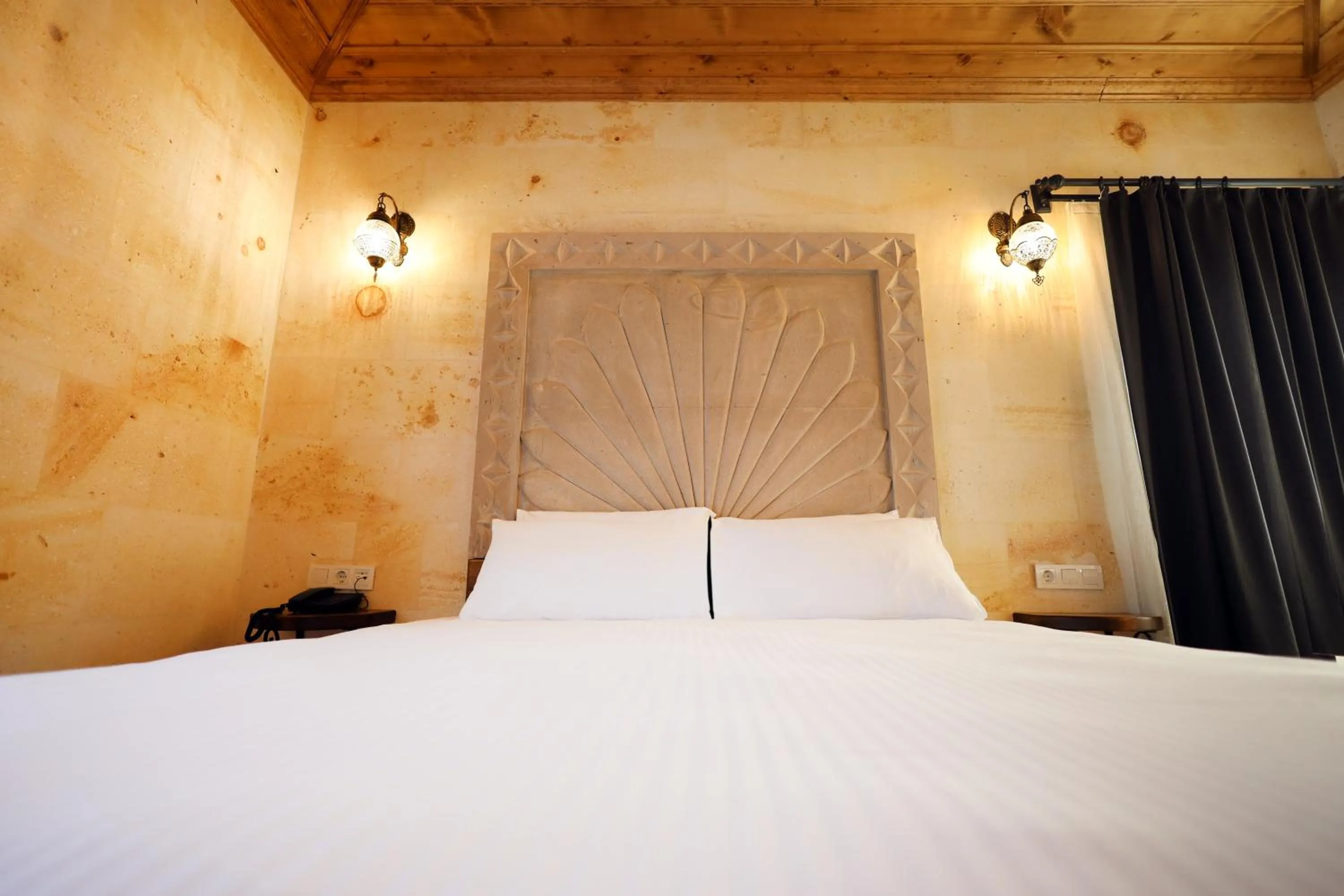 Bed in Rocca Stone House