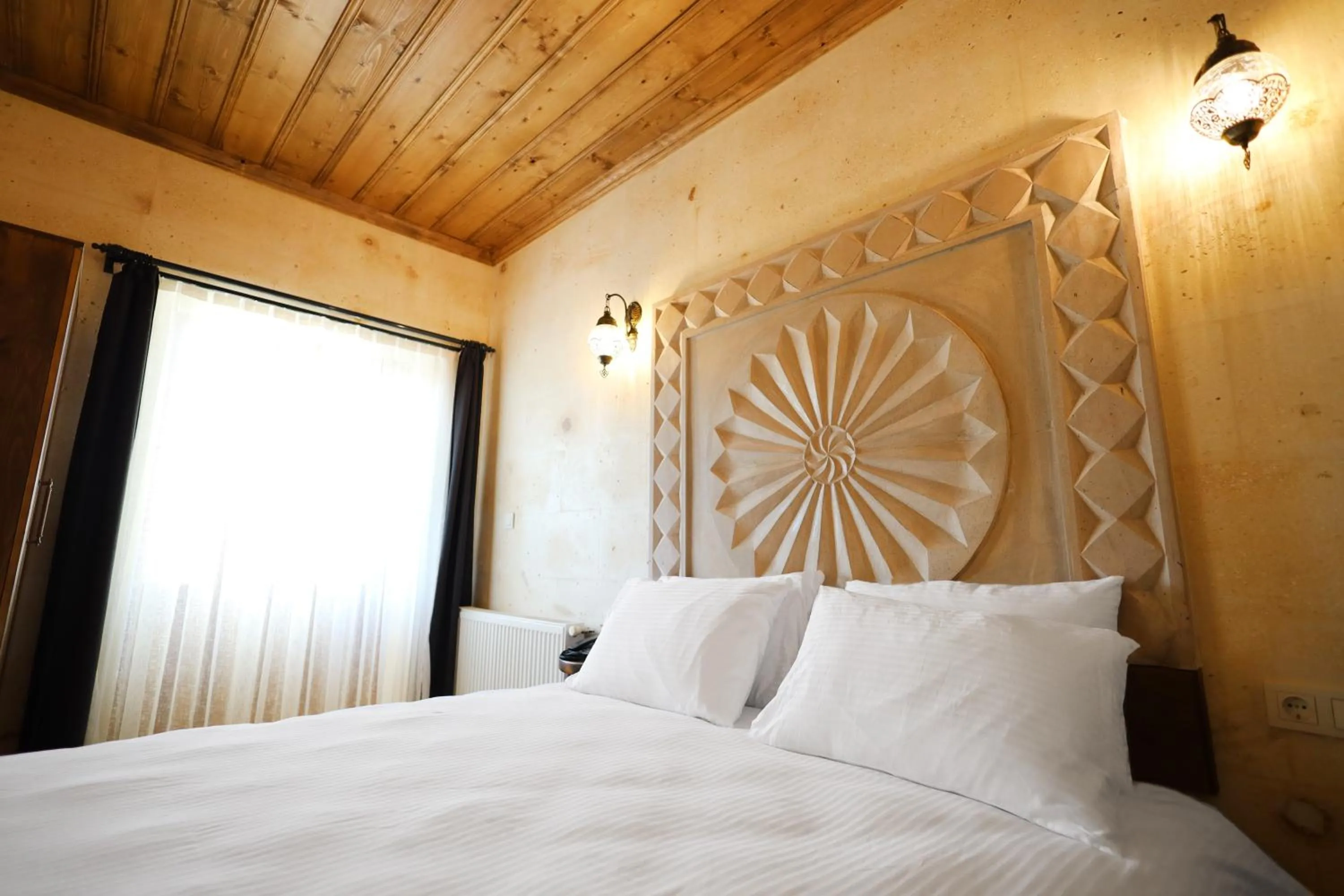 Bed in Rocca Stone House