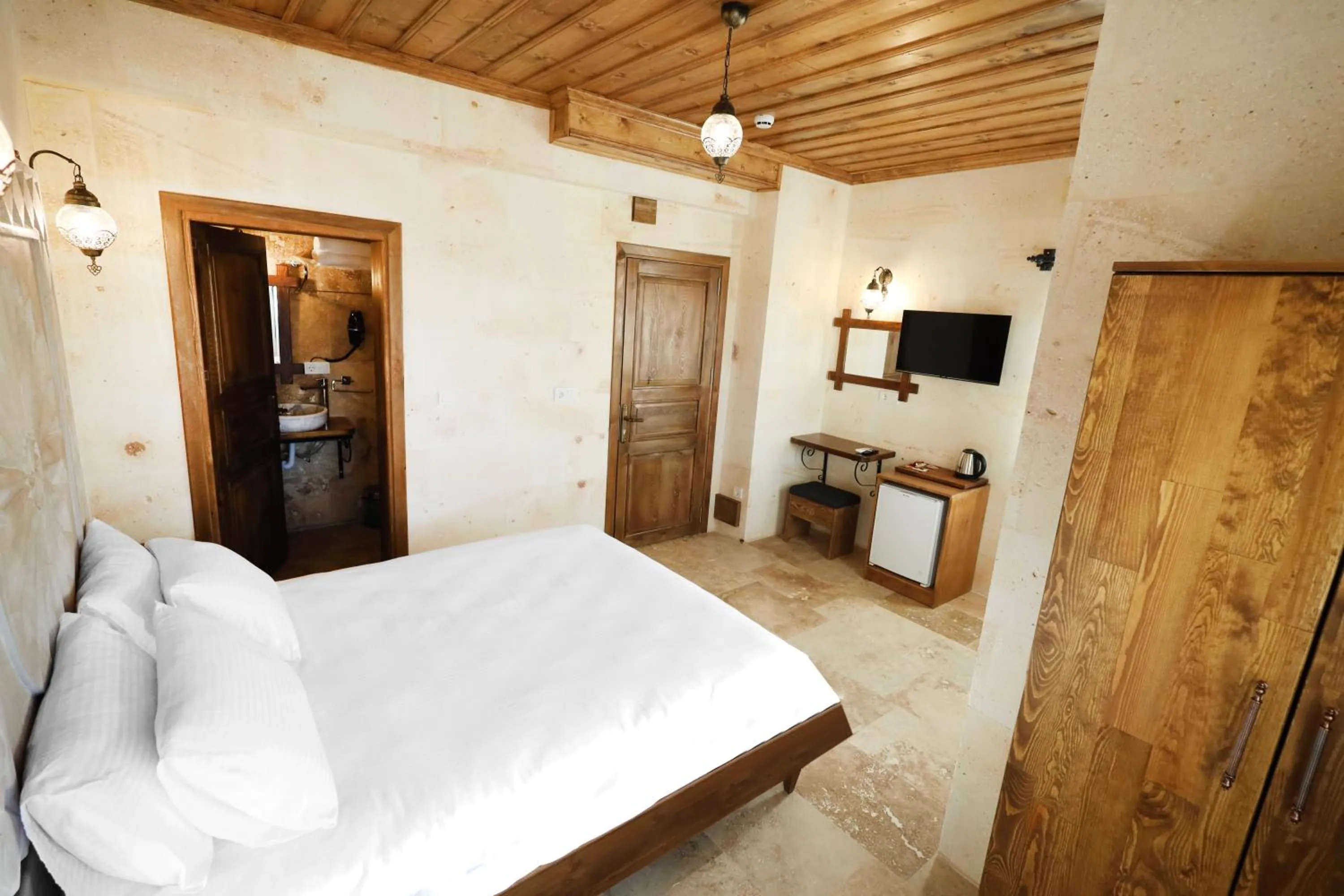 Bed in Rocca Stone House