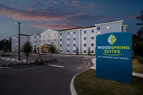 WoodSpring Suites Orlando East UCF