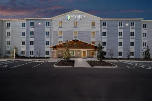 WoodSpring Suites Orlando East UCF