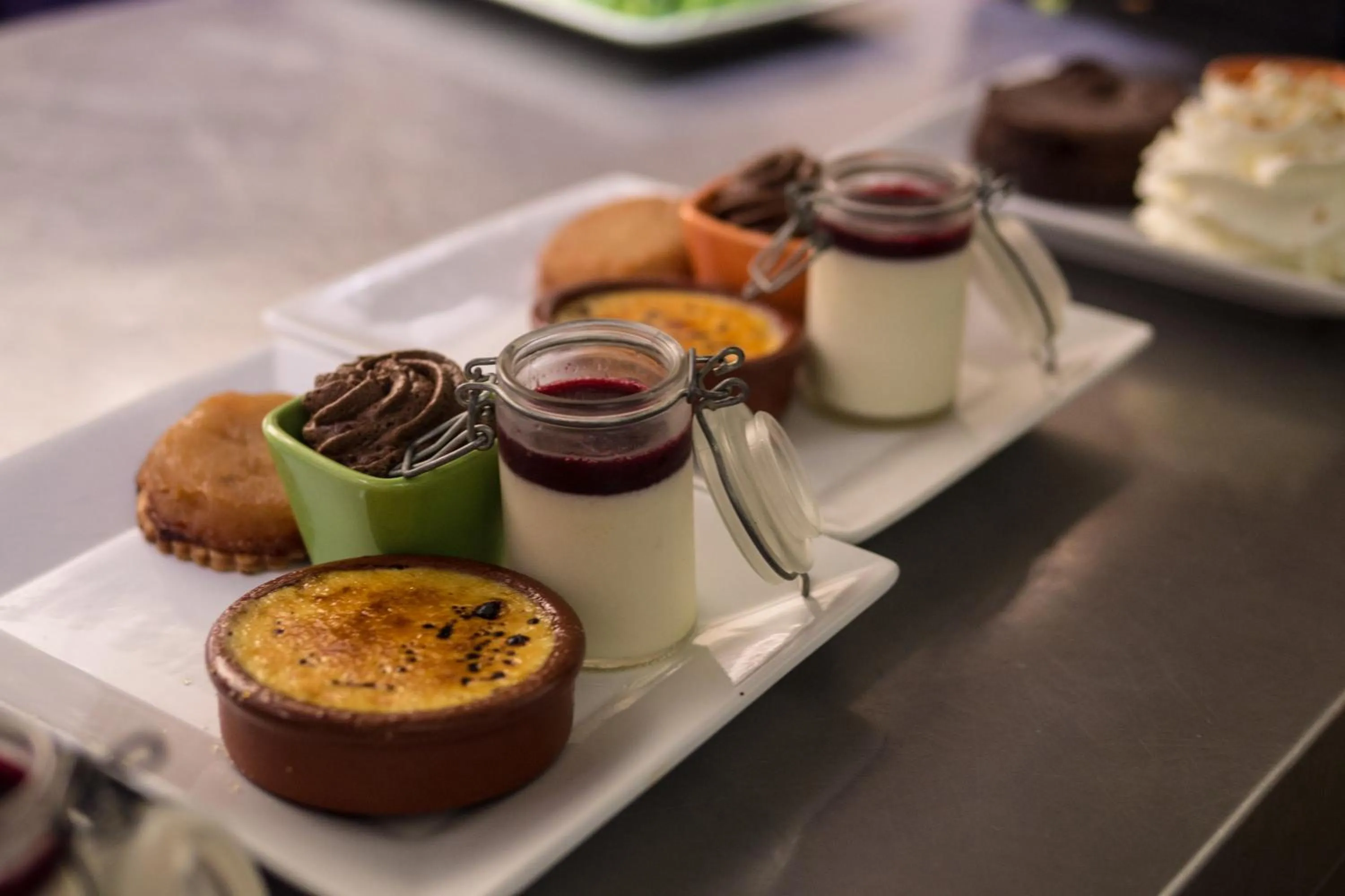 Restaurant/places to eat in Le Bannier Hotel Restaurant