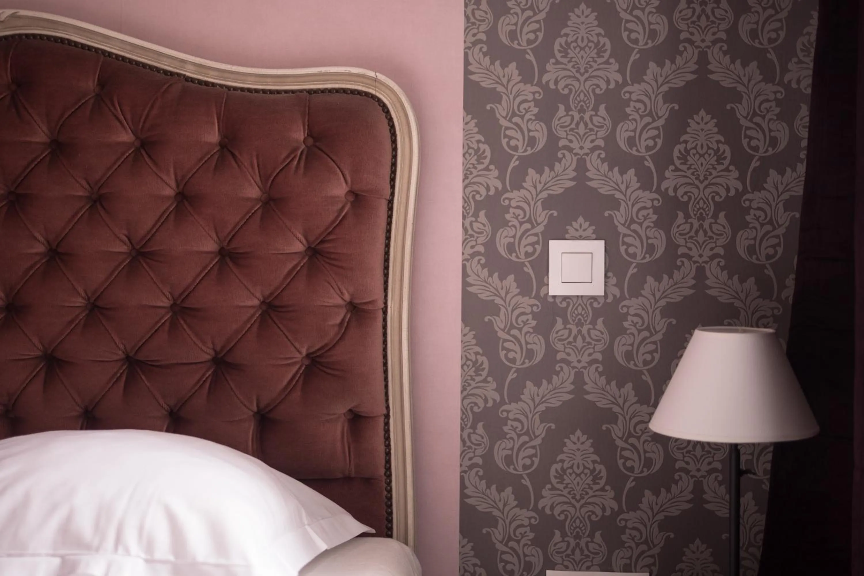 Bedroom, Bed in Le Bannier Hotel Restaurant