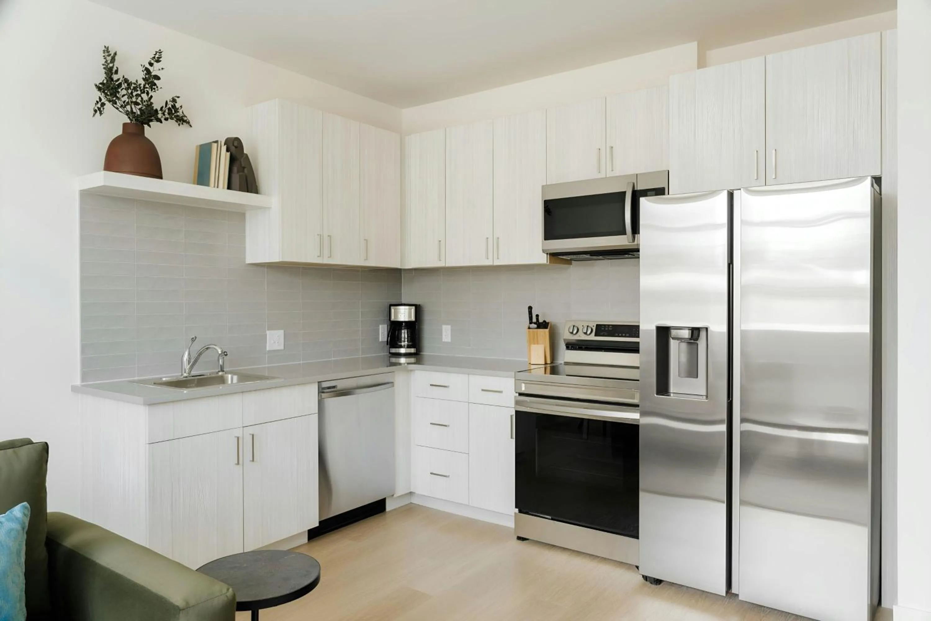 Kitchen or kitchenette in Sonder by Marriott Bonvoy Ceros Apartments RiNo