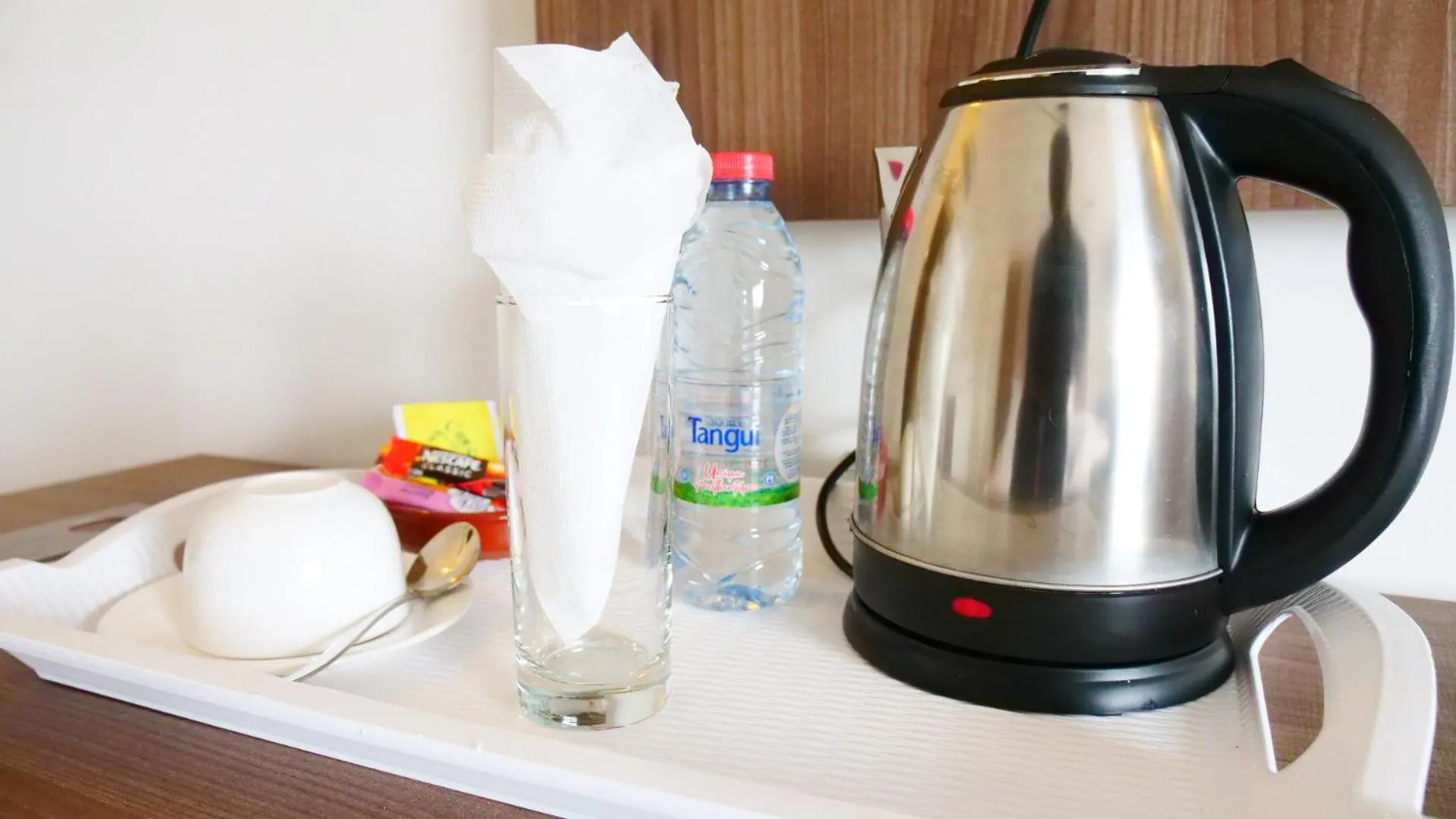 Coffee/tea facilities in Hotel Franco Yaounde