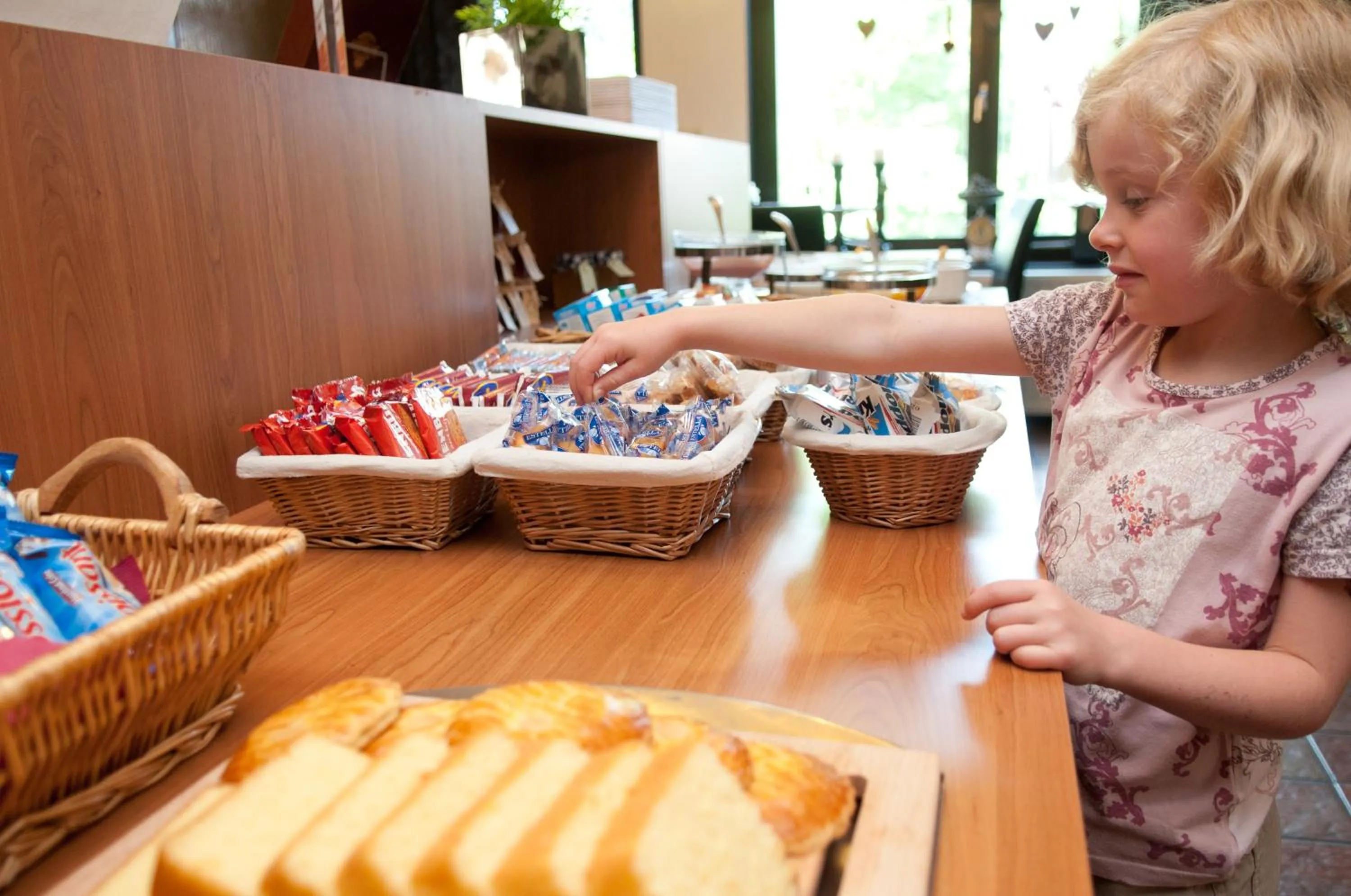 People in Hotel Restaurant Vijlerhof