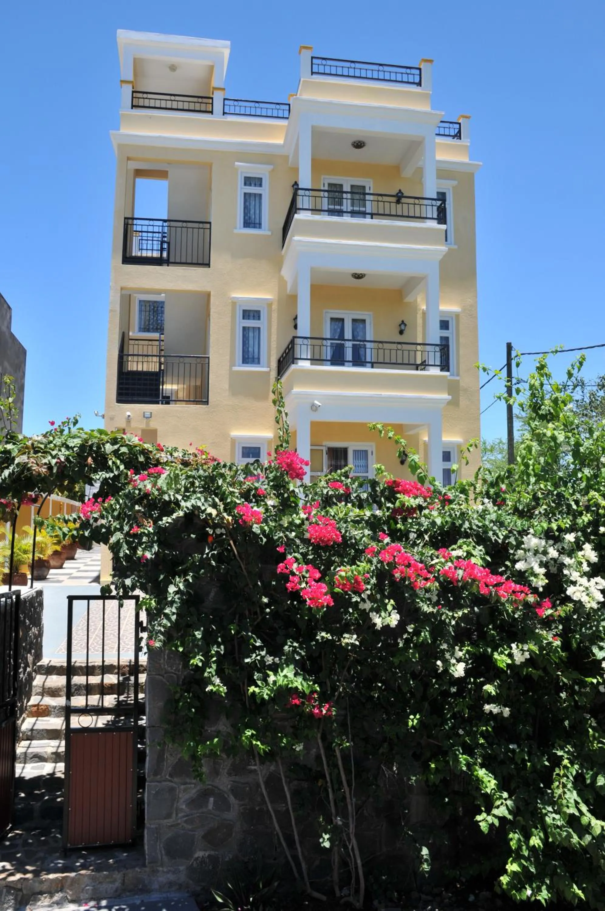 Garden in Trou Aux Biches Self Catering Apartment