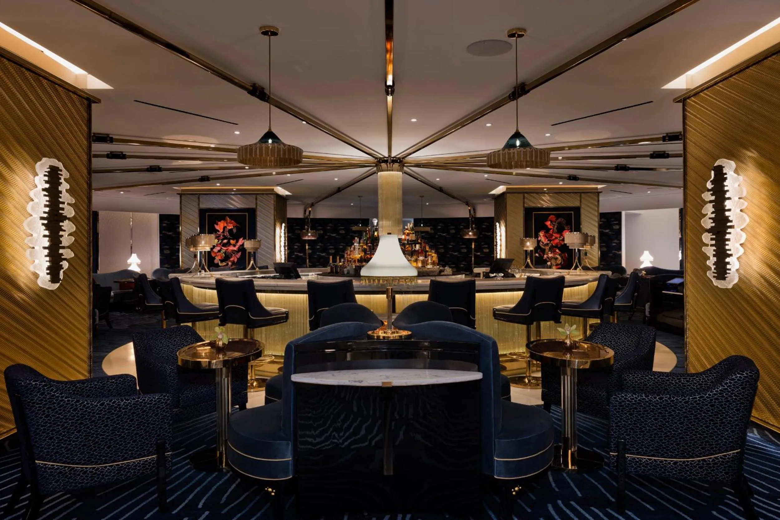 Lounge or bar in Fontainebleau Las Vegas
