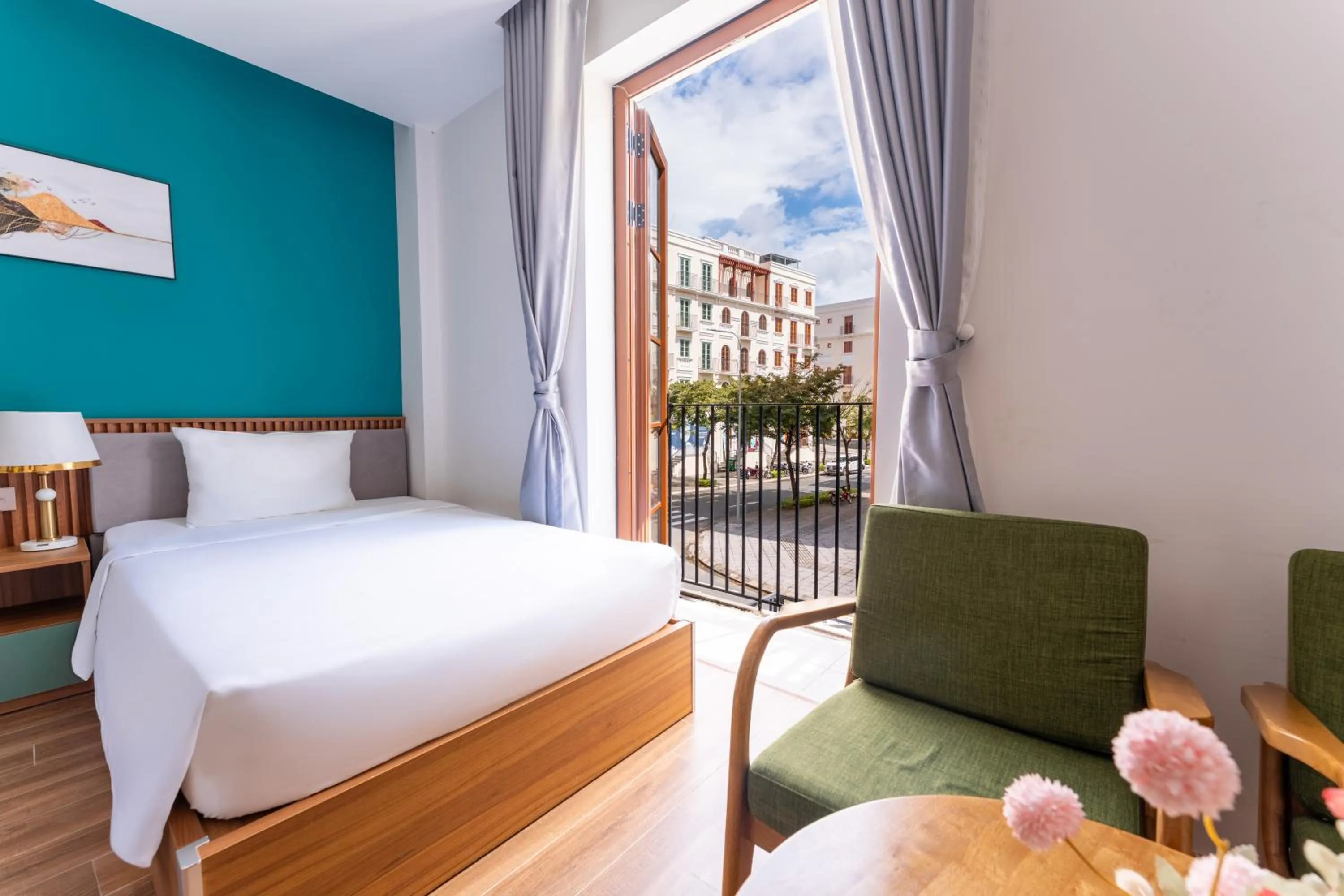 Bed in Mimosa Hotel Phú Quốc