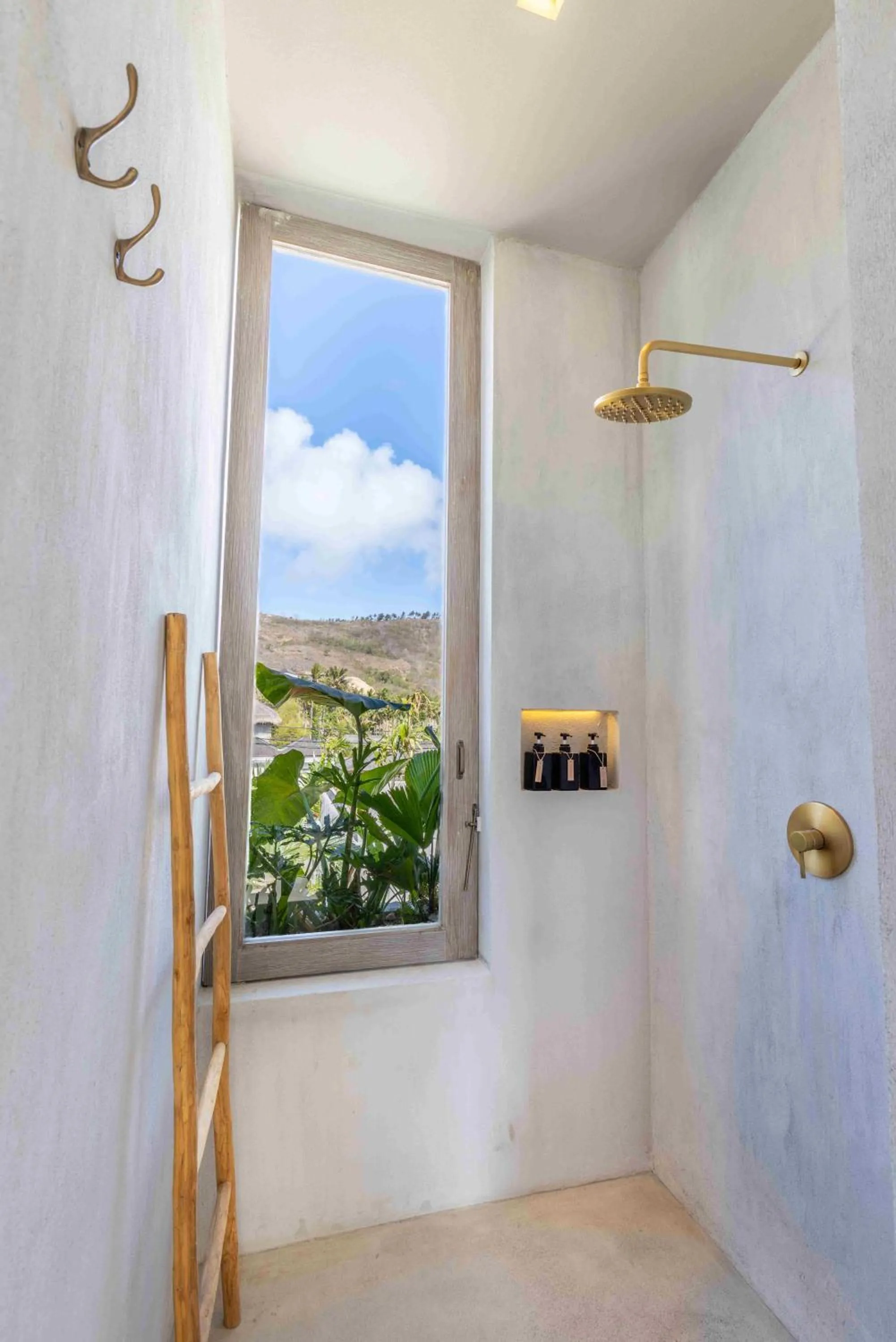 Shower in The Konkret Lombok