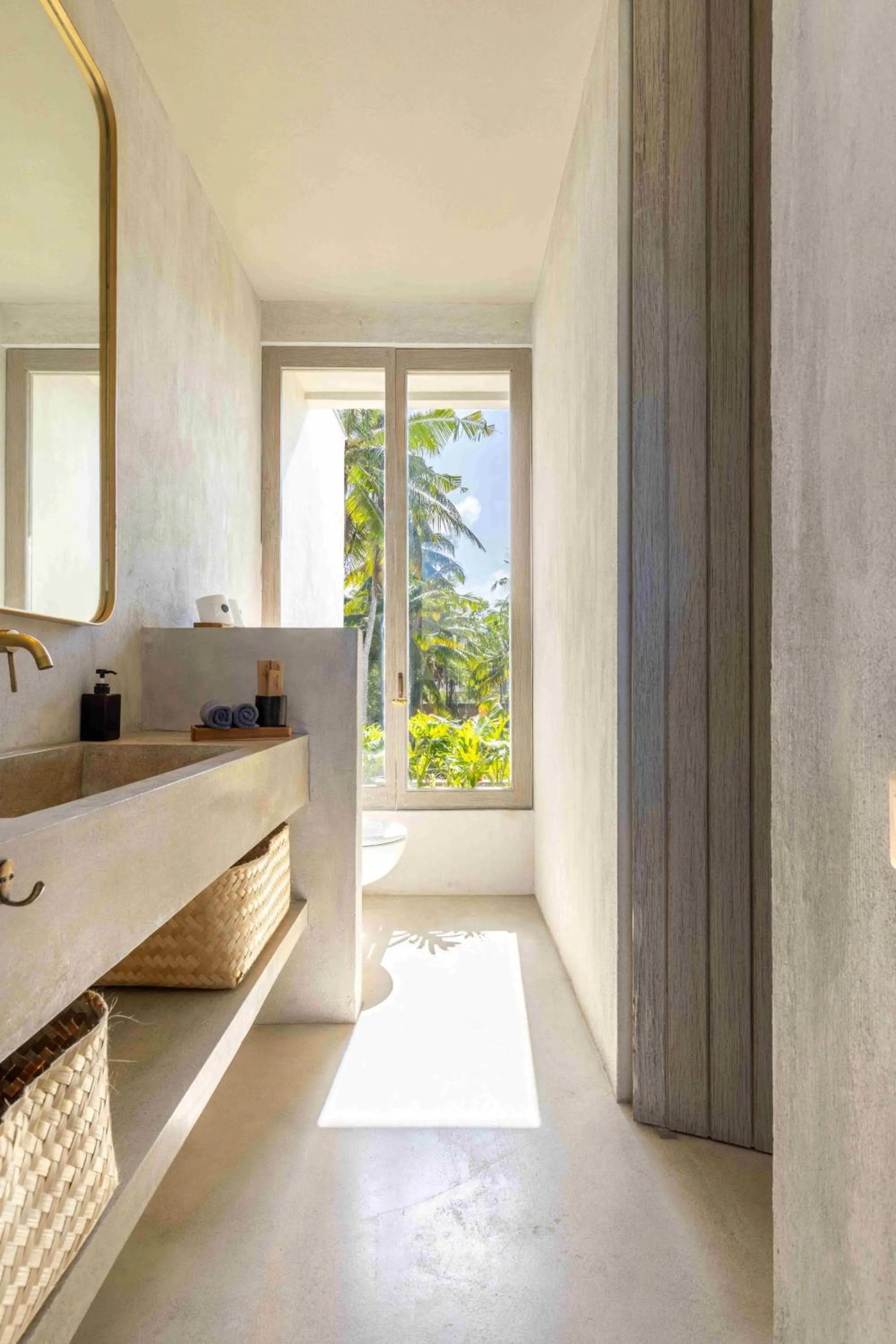 Toilet, Bed in The Konkret Lombok