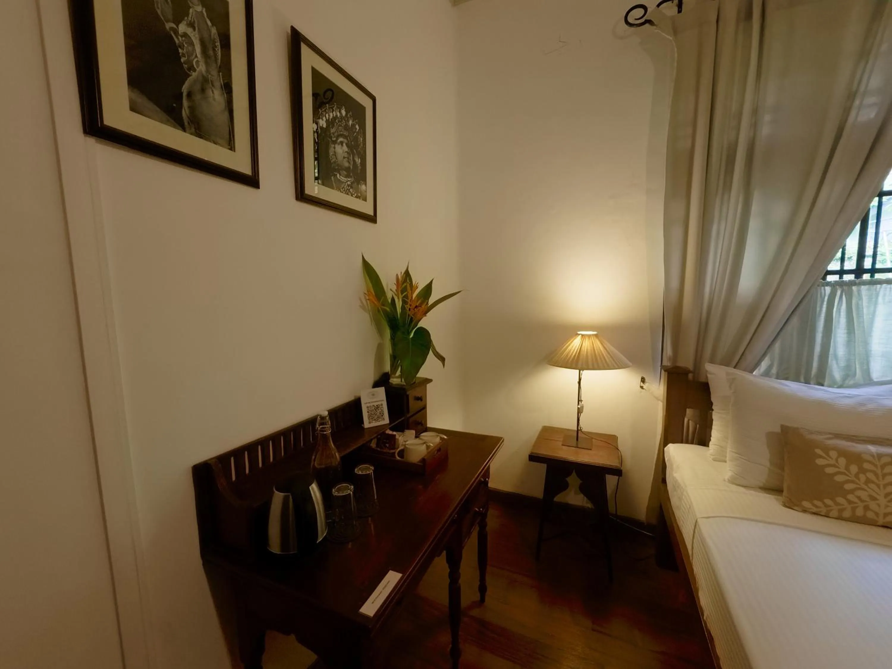 Bed in Havelock Bungalow - Live Fire Cooking - Enjoy 10 percent off at GINI Outdoor Kitchen