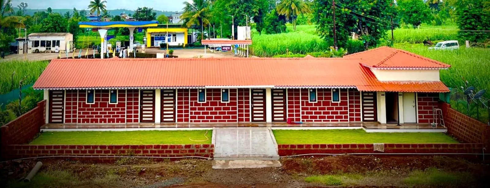 Hotel Nakshatra Resort