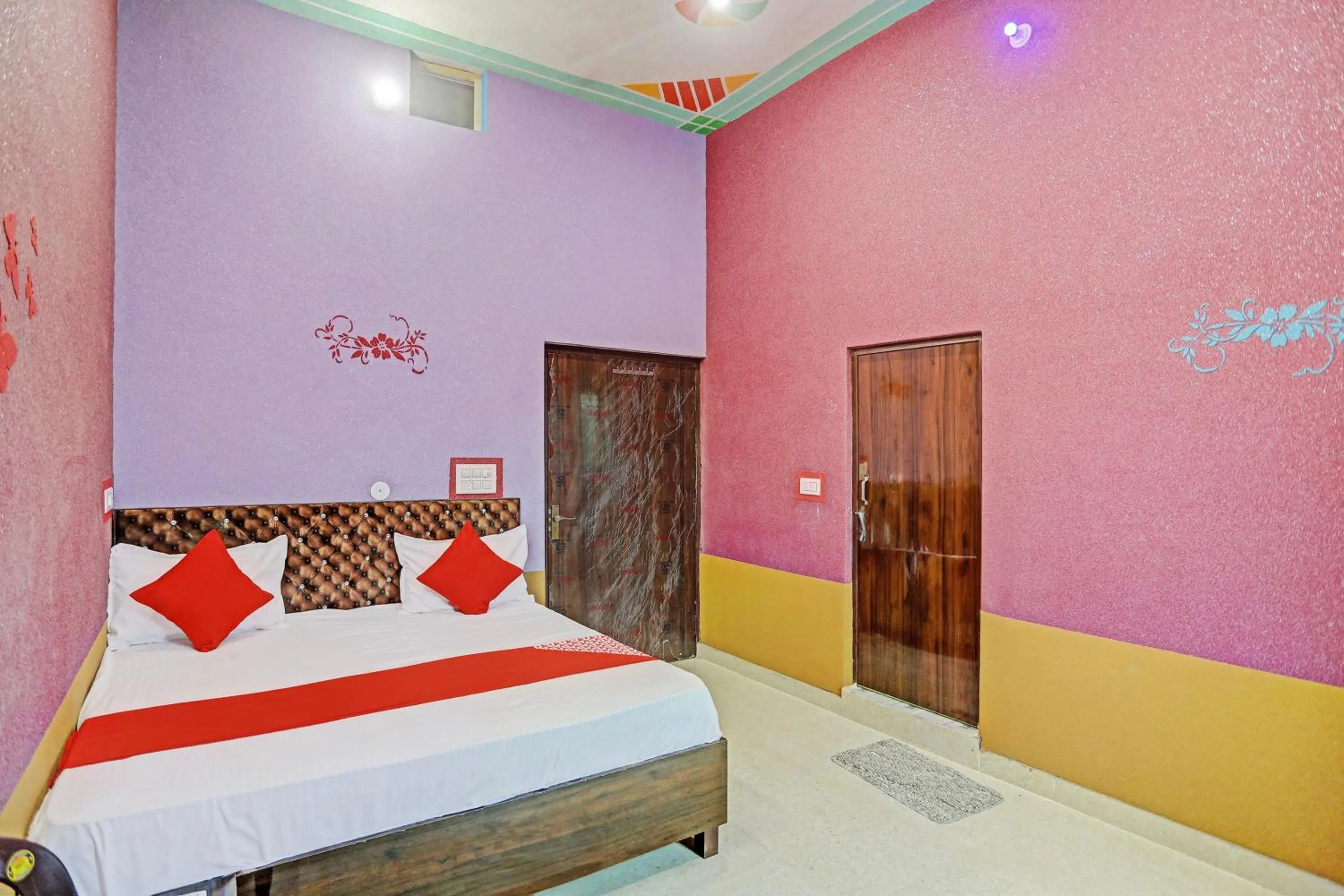 Bedroom in Hotel O Dwarka