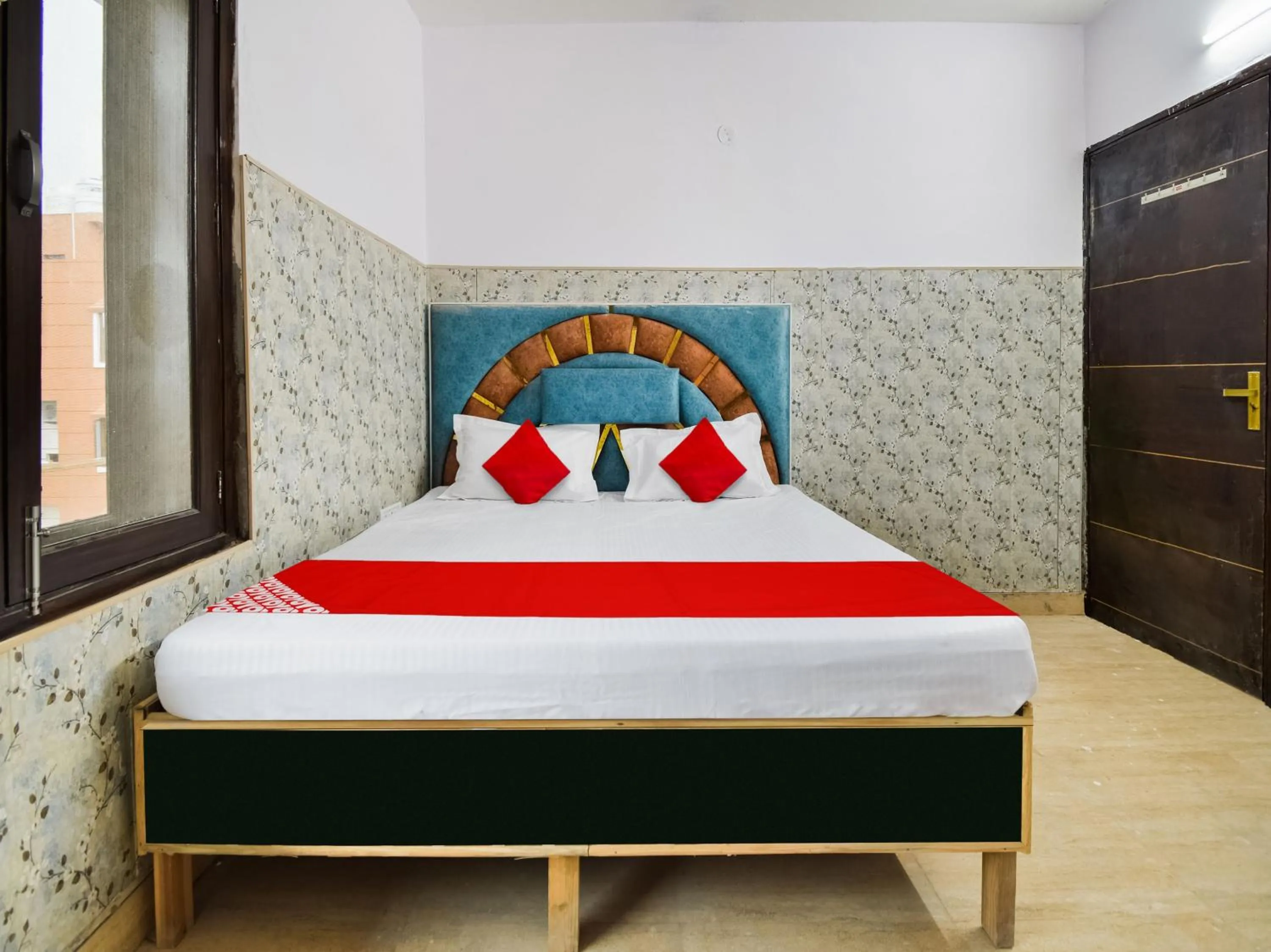 Bedroom in Hotel O Black Inn