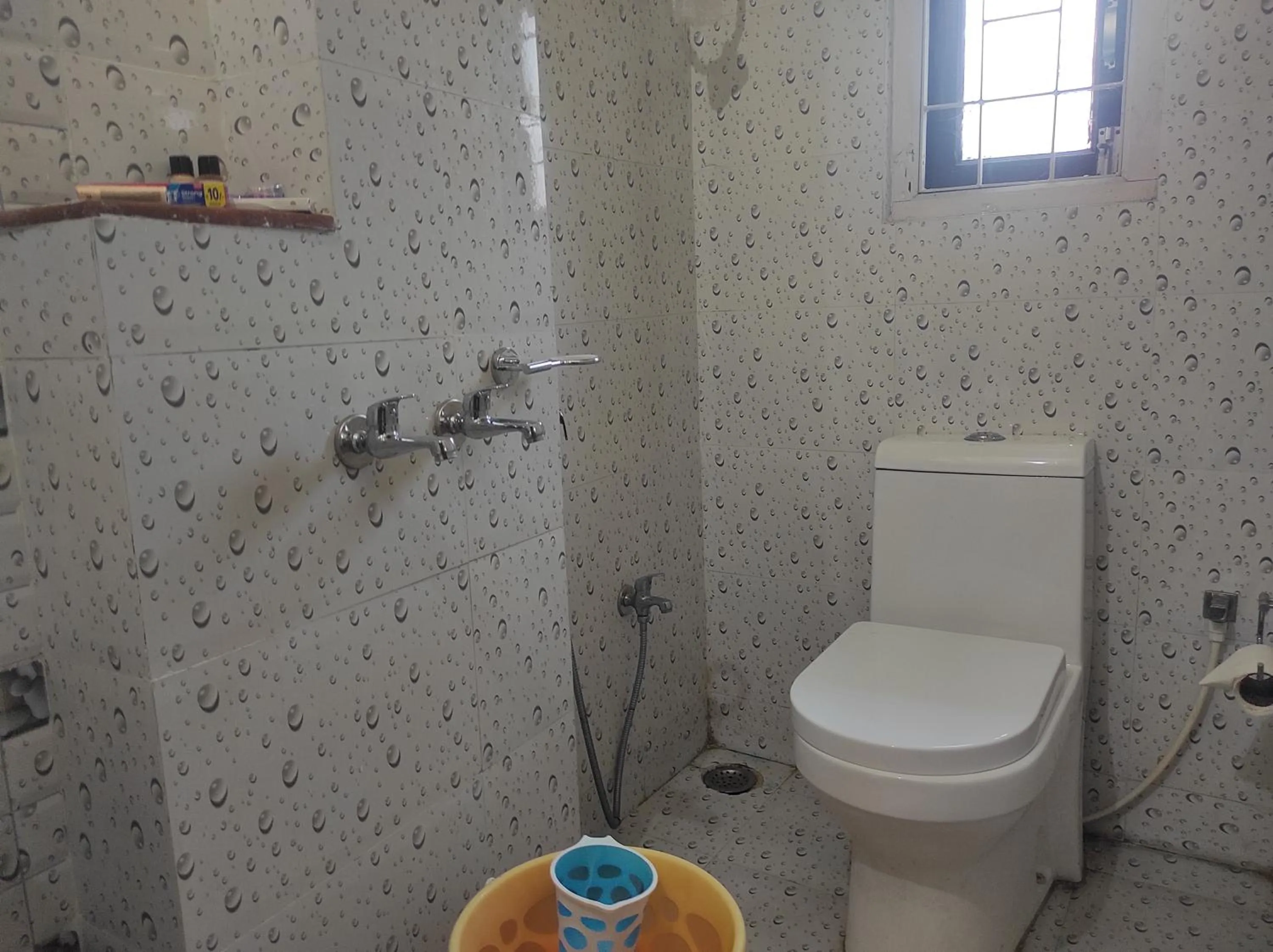 Bathroom in Hotel Rising Sun