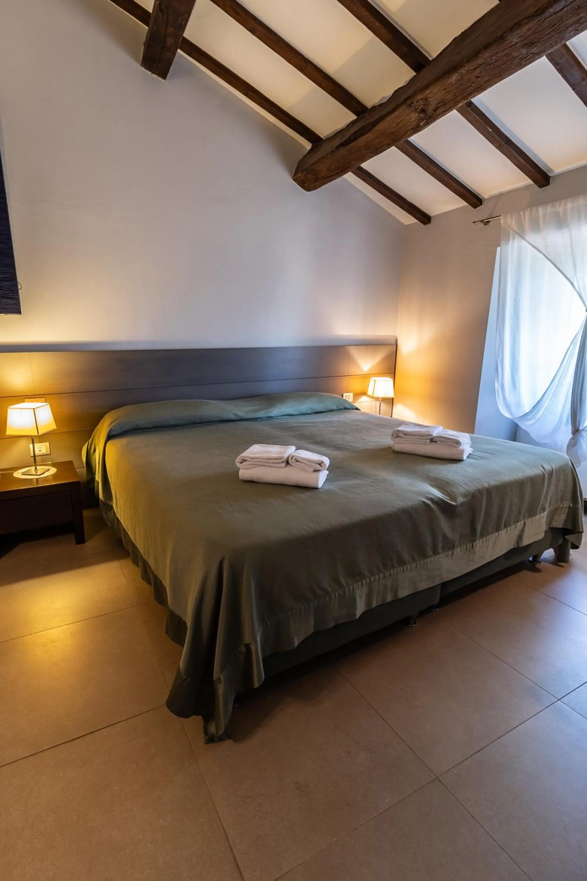 Bed in Tenuta Borgo San Michele