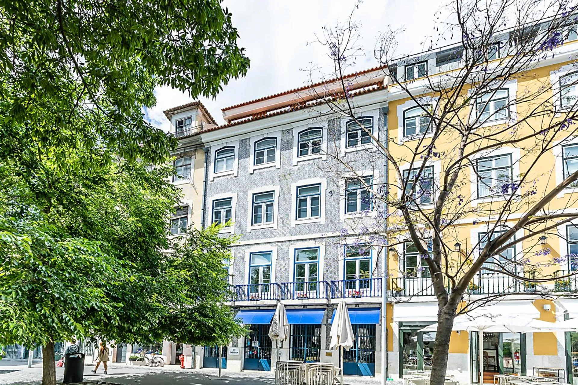 Property building in Emporium Lisbon Suites