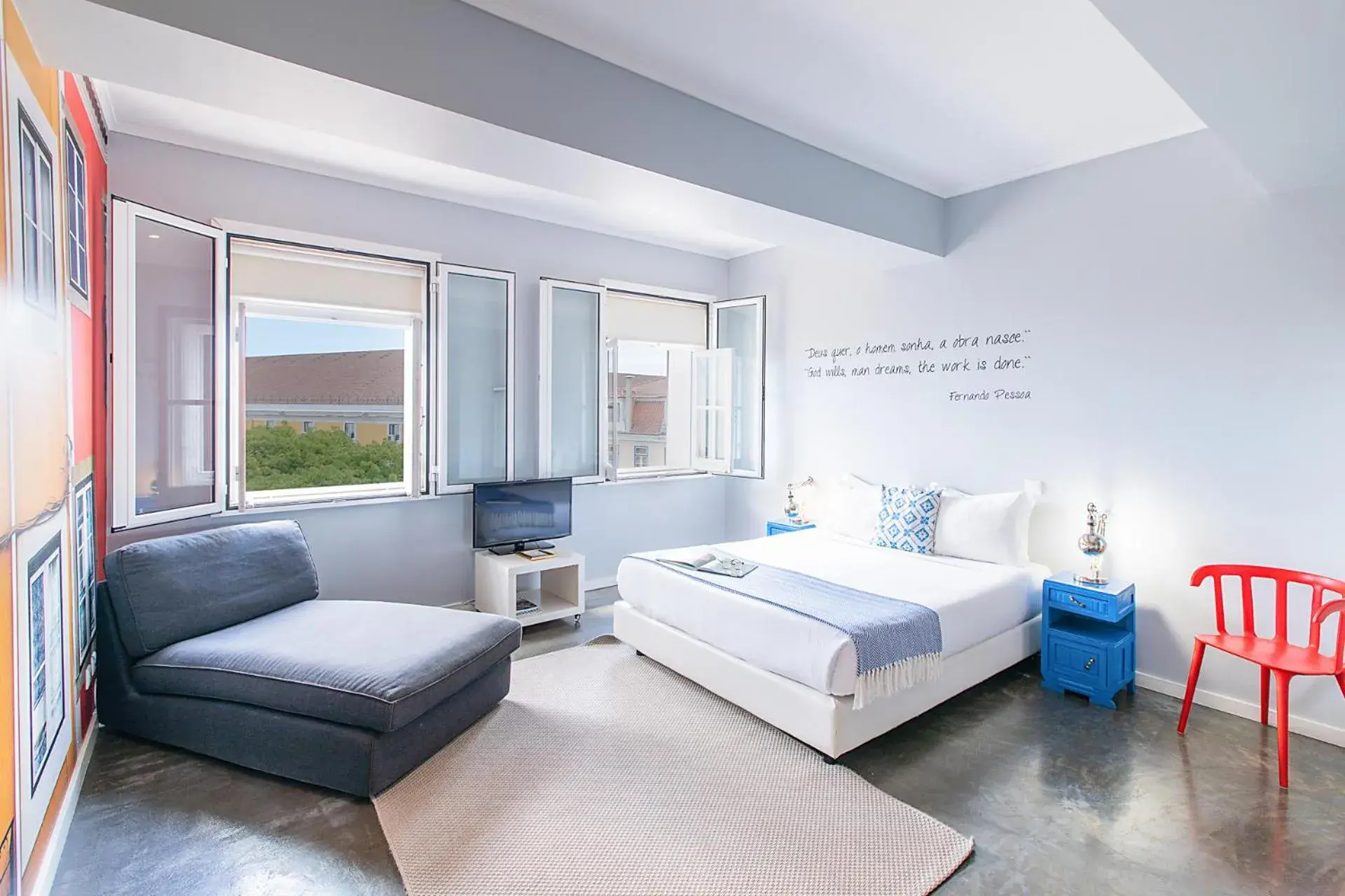 Superior Suite with Kitchenette and River View in Emporium Lisbon Suites Superior Suite with Kitchenette and River View in Emporium Lisbon Suites