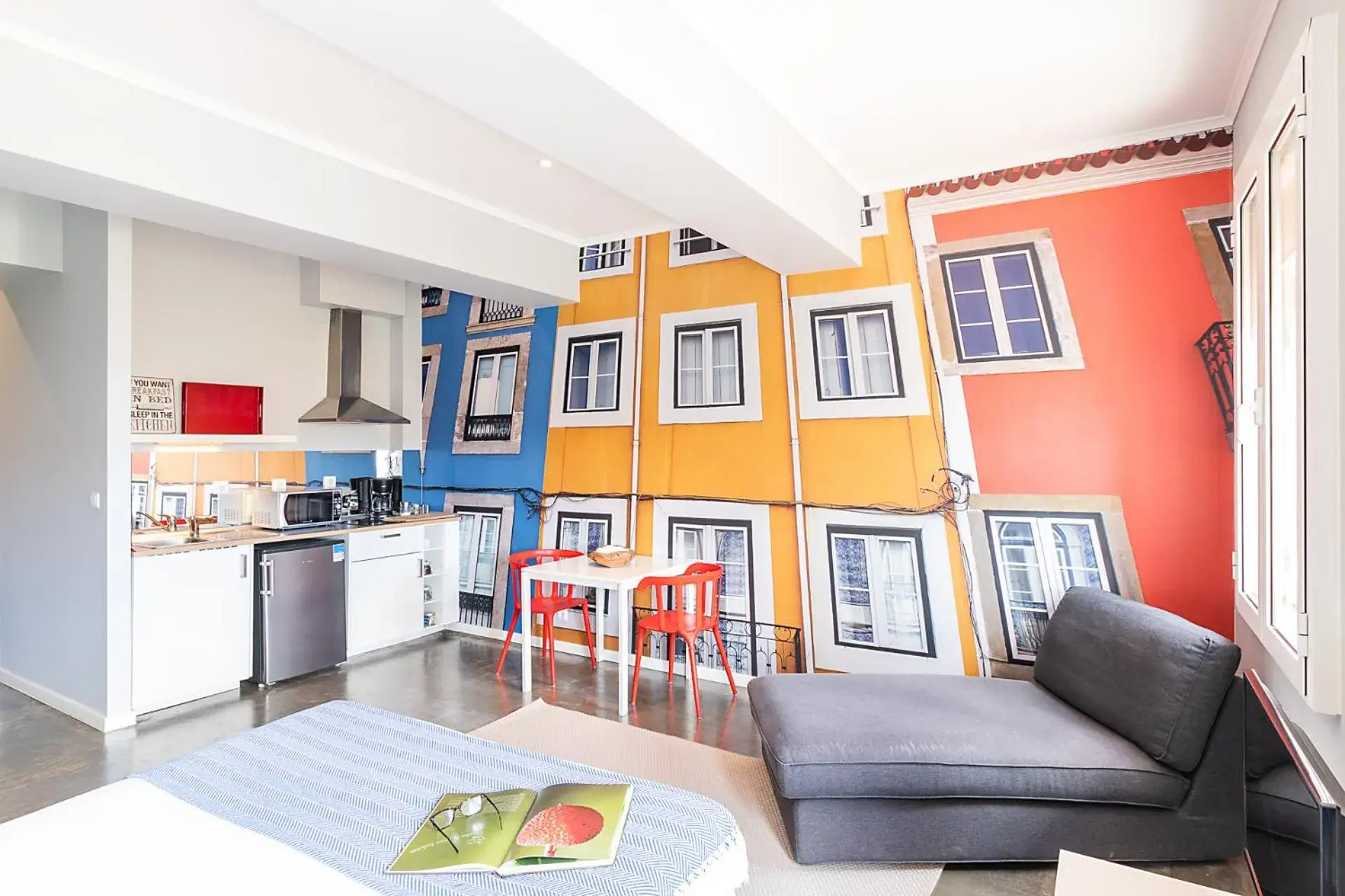 Superior Suite with Kitchenette and River View in Emporium Lisbon Suites Superior Suite with Kitchenette and River View in Emporium Lisbon Suites