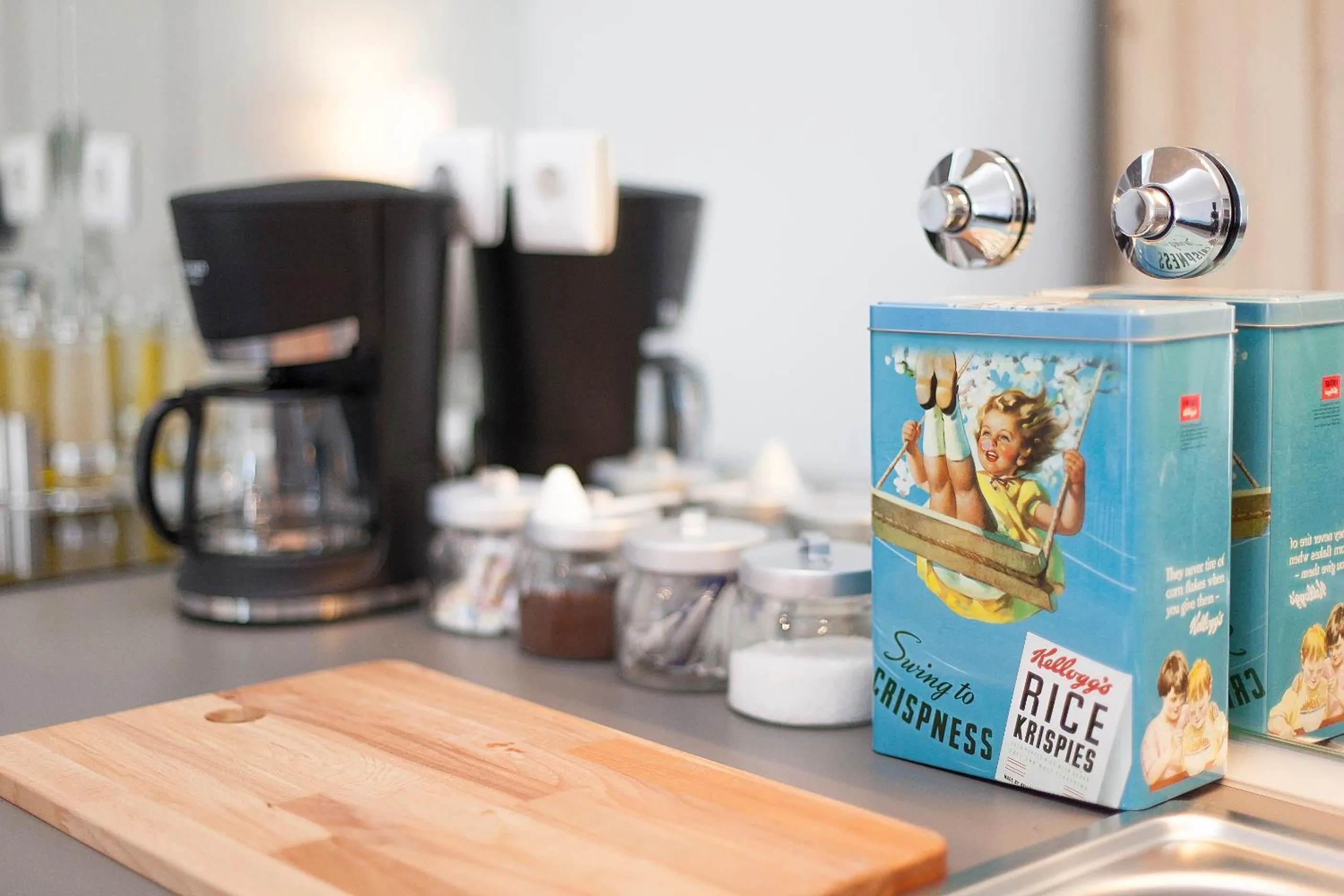 Coffee/tea facilities in Emporium Lisbon Suites