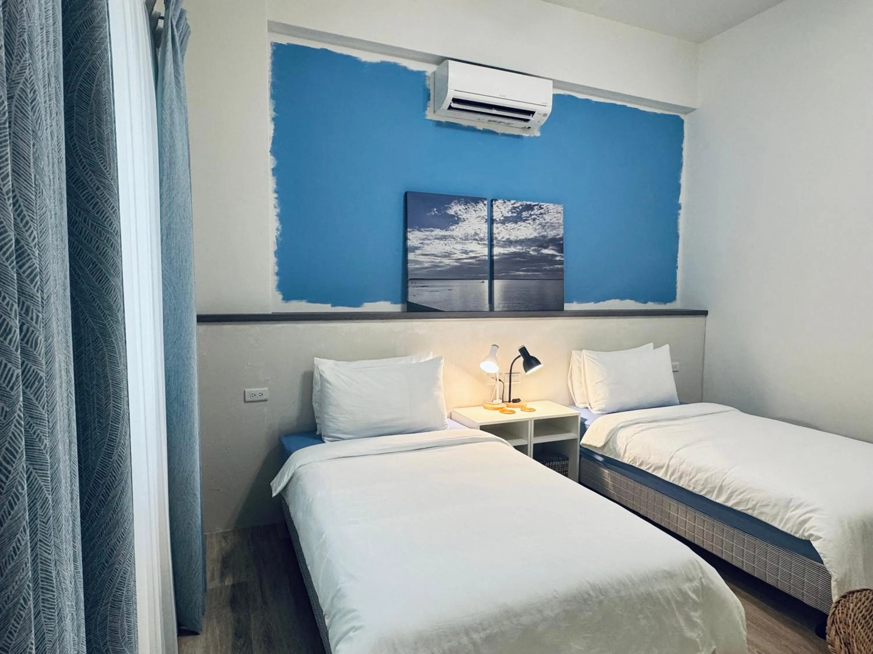 Decorative detail, Bed in WinXin House