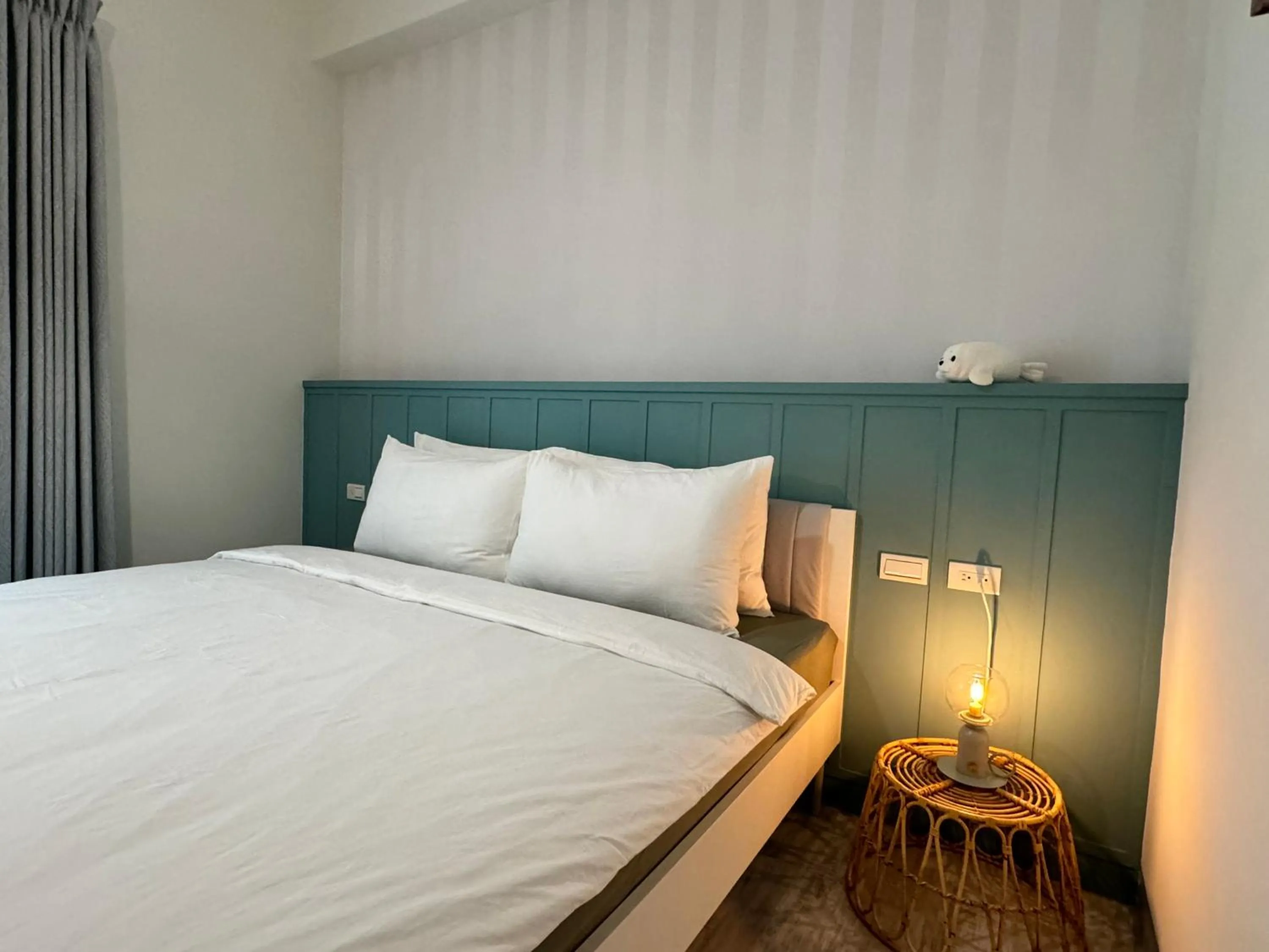 Bedroom, Bed in WinXin House