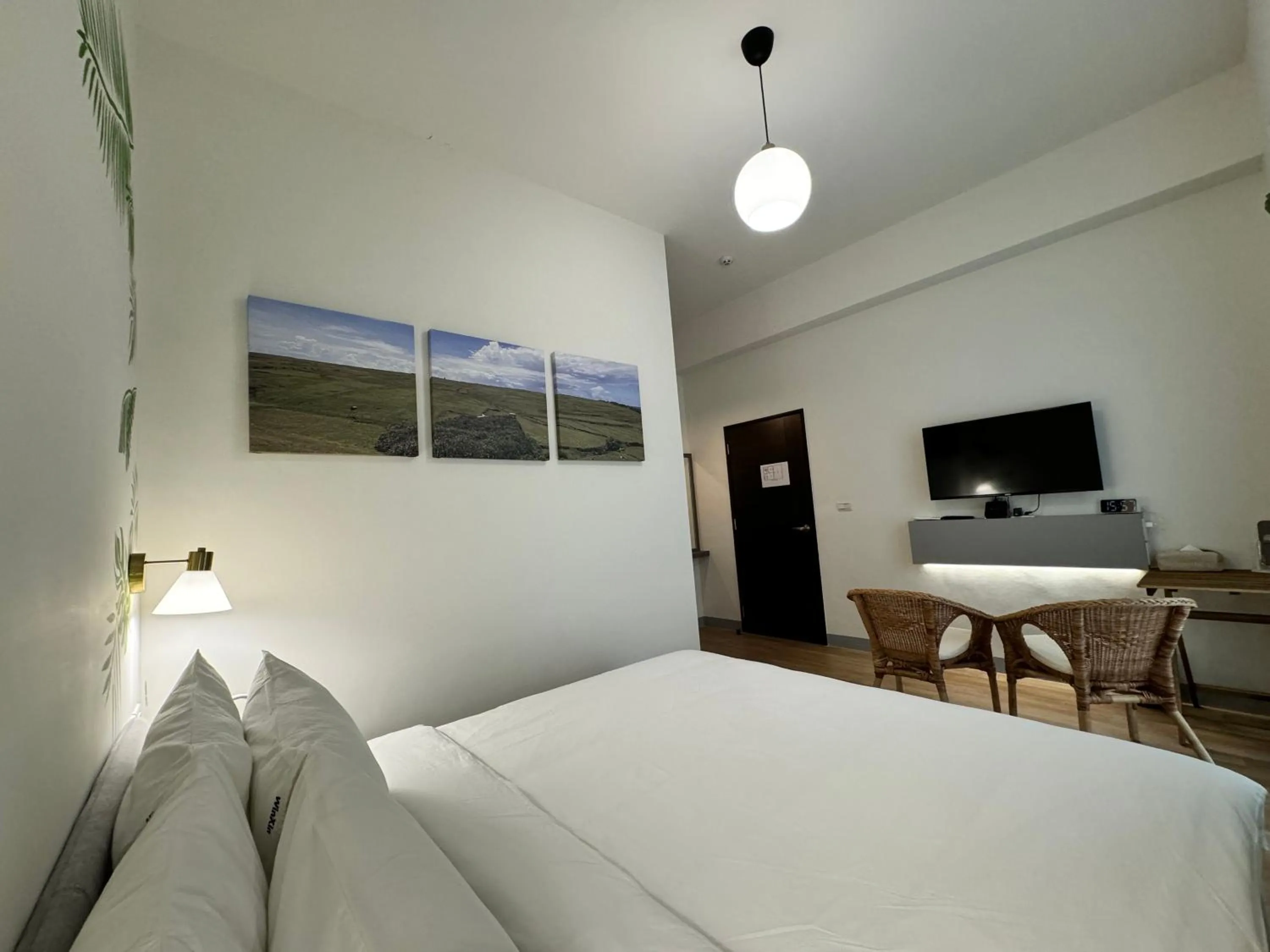 Bedroom, Bed in WinXin House