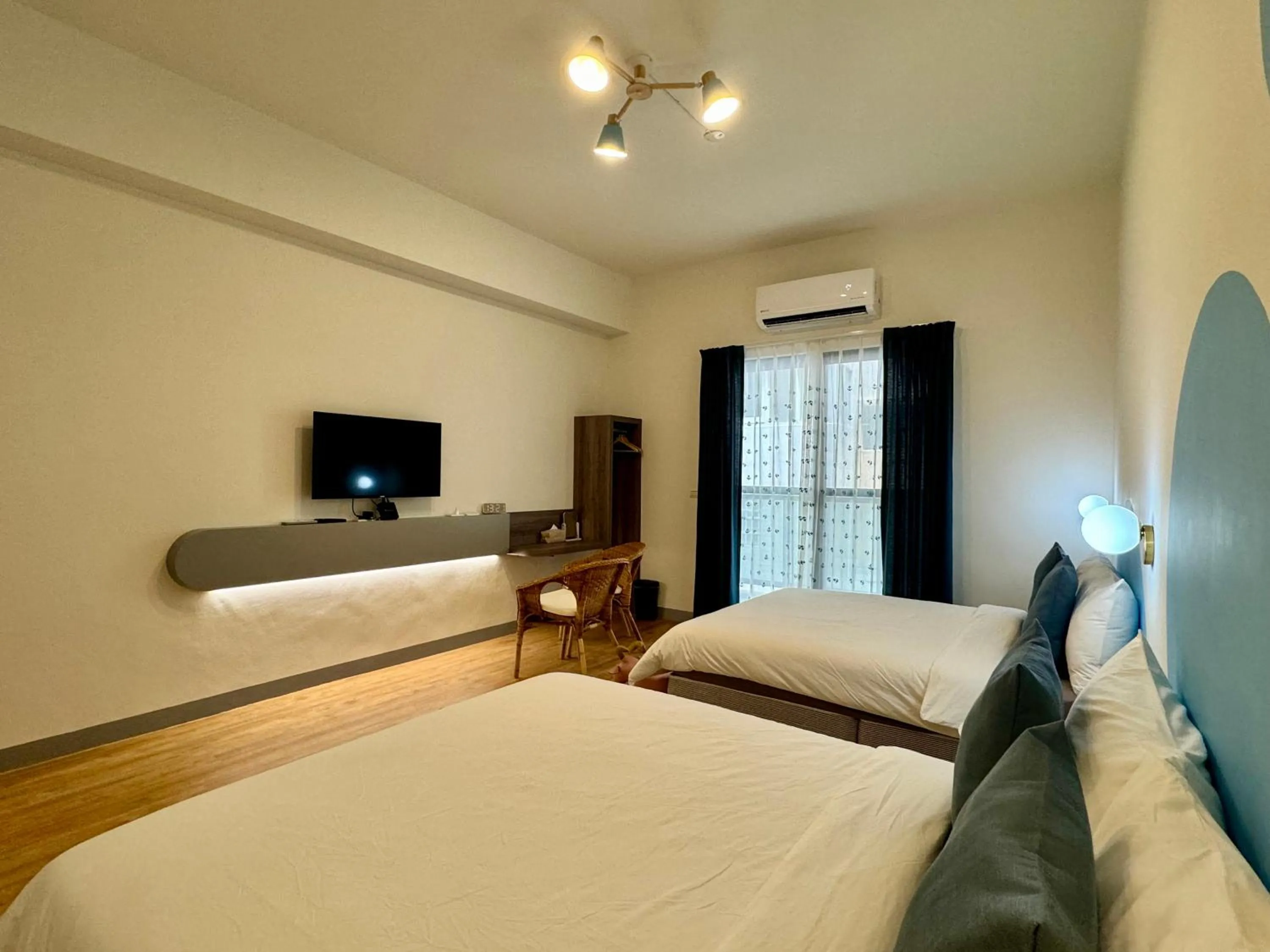 TV and multimedia, Bed in WinXin House