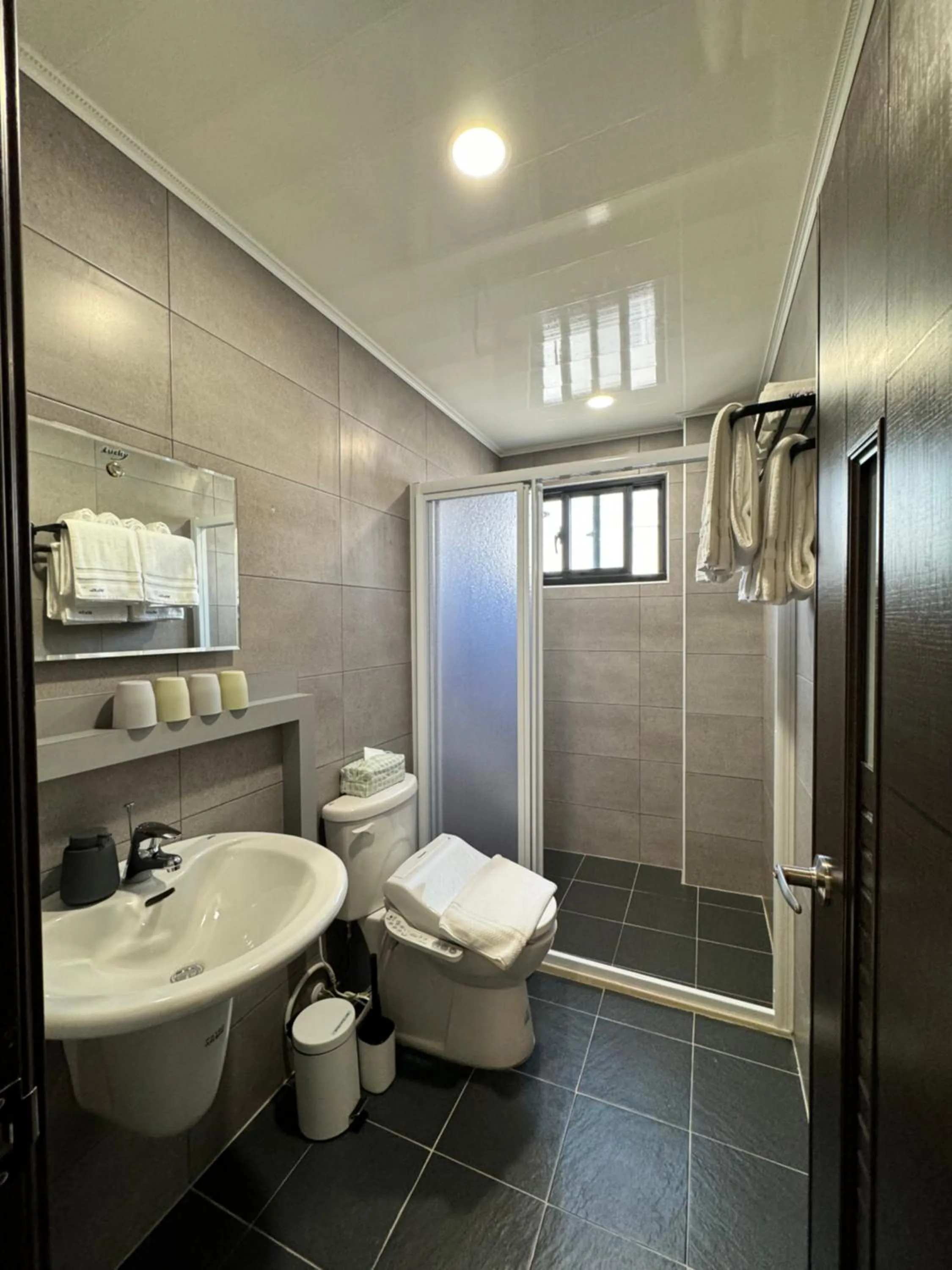 Toilet in WinXin House