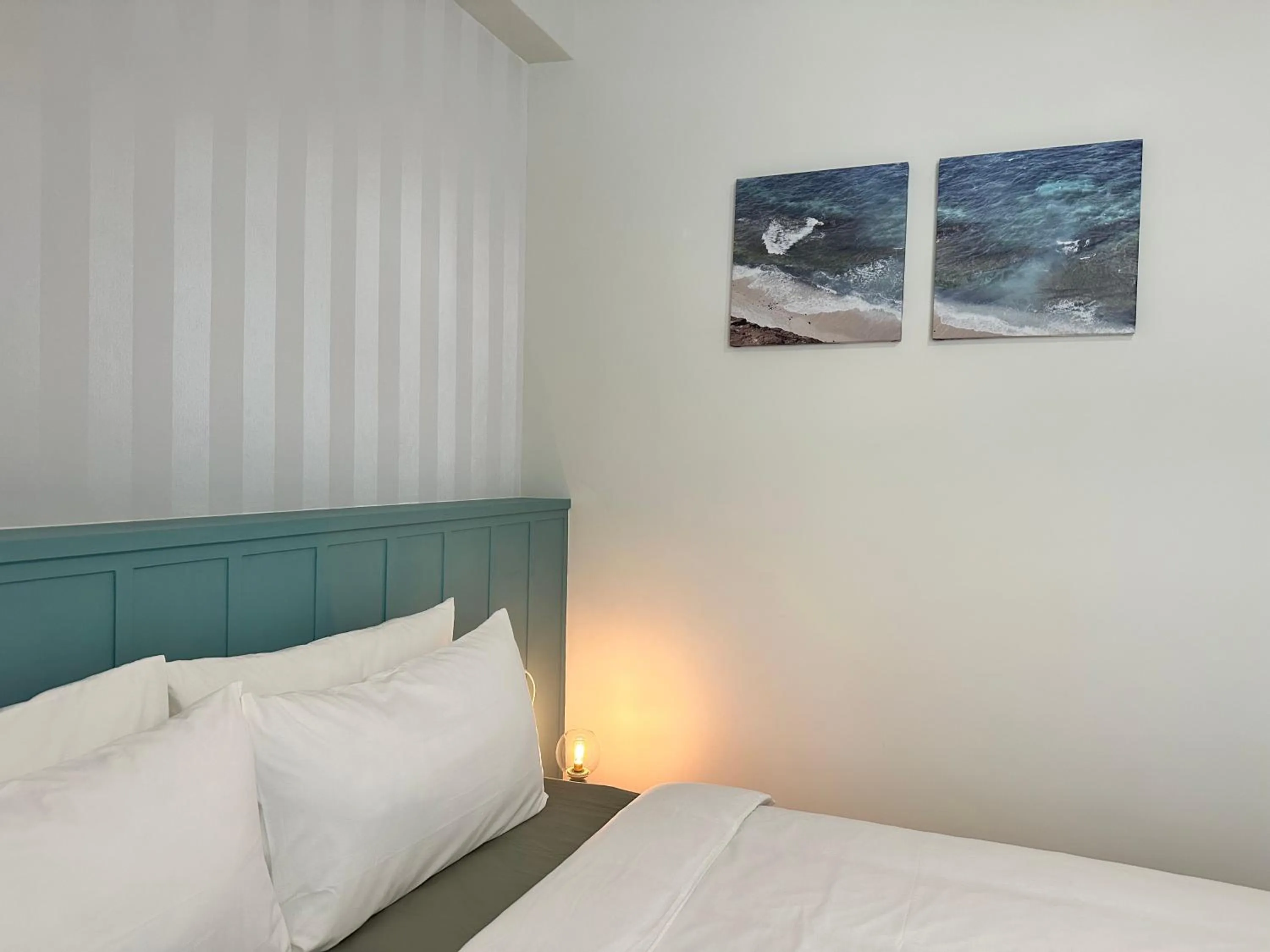 Decorative detail, Bed in WinXin House