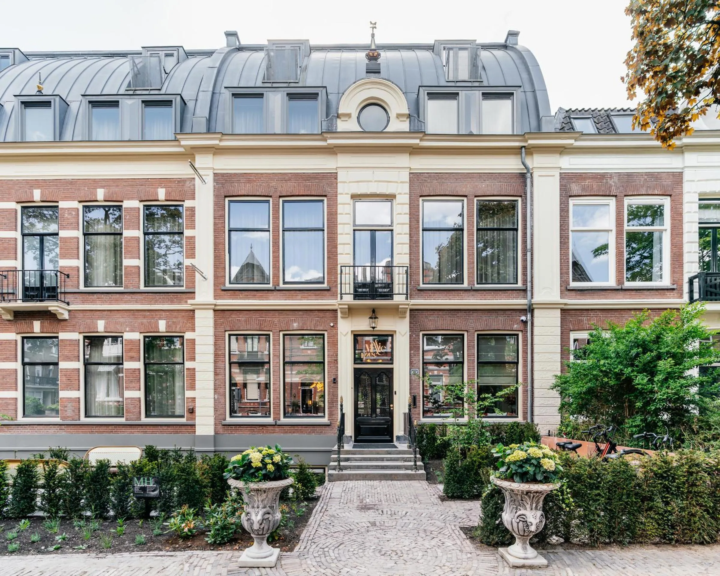 Facade/entrance in Boutique Hotel Malie House