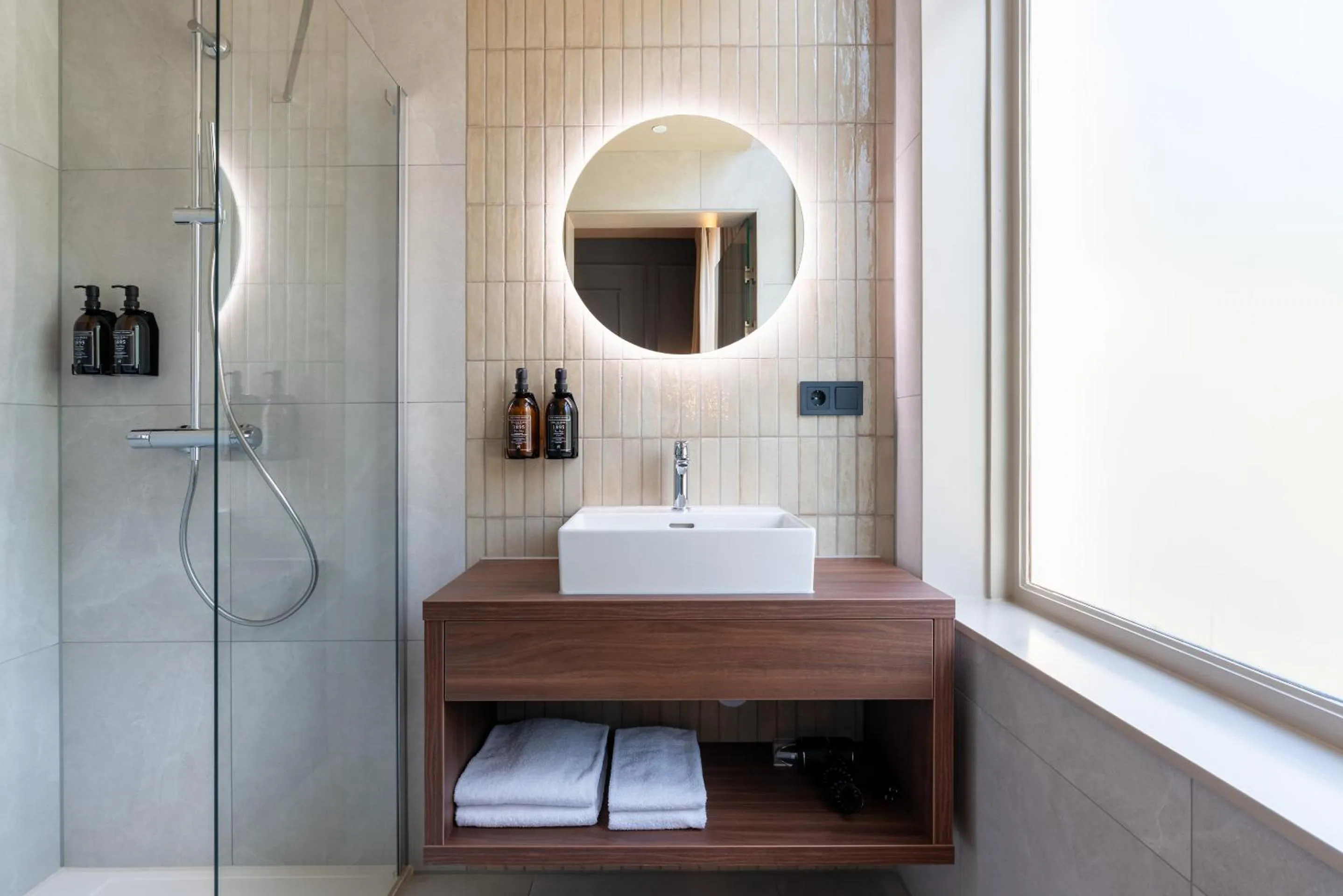 Shower in Boutique Hotel Malie House